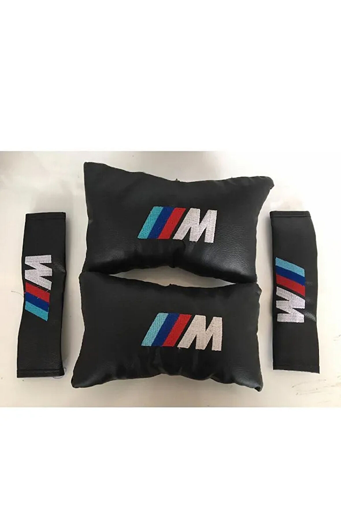 M Nakışlı Deri 1 Çift Boyun Yastık Ve 1 Çift Kemer Pedi