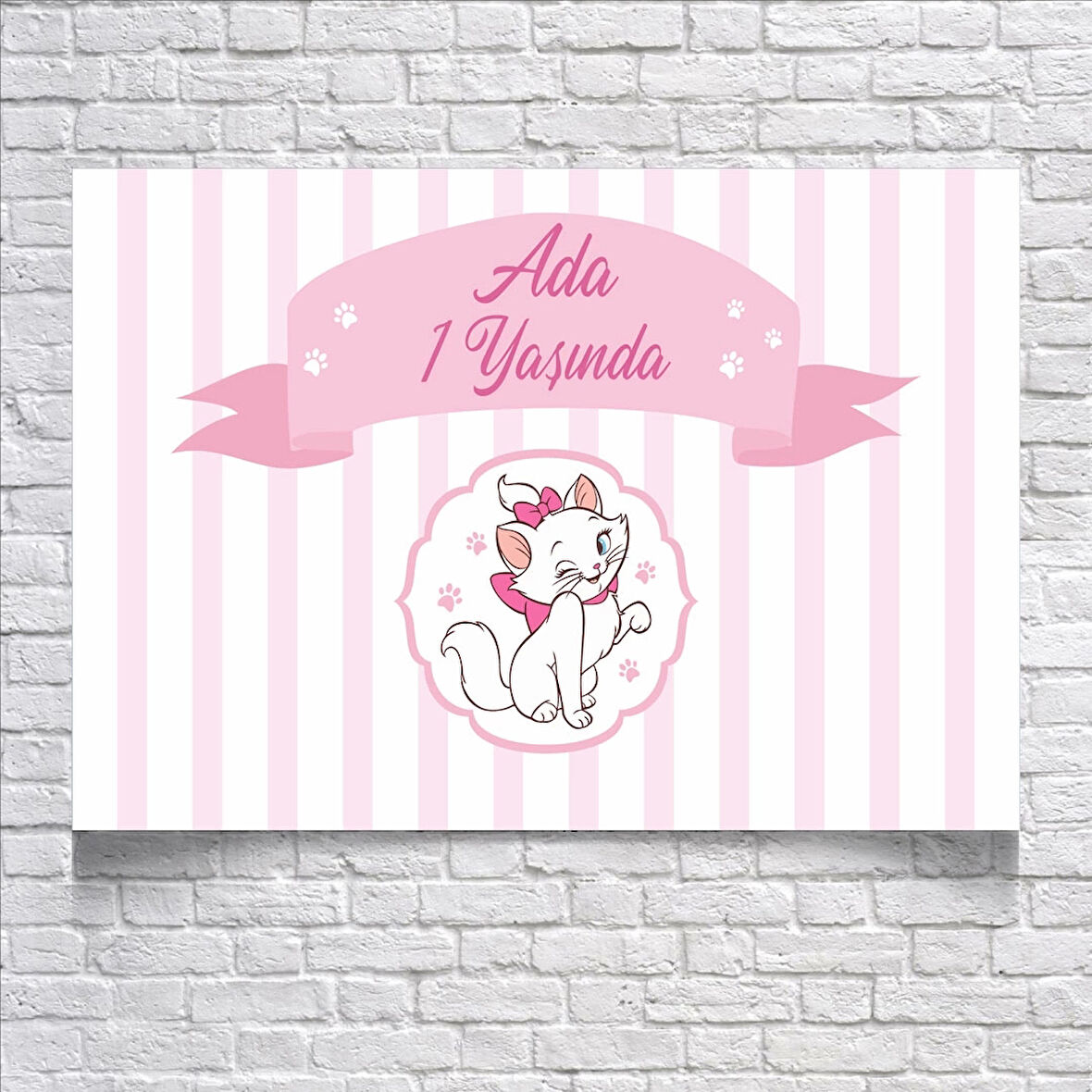 Pembe Çizgili Kedili Doğum Günü Afişi 100X150 cm
