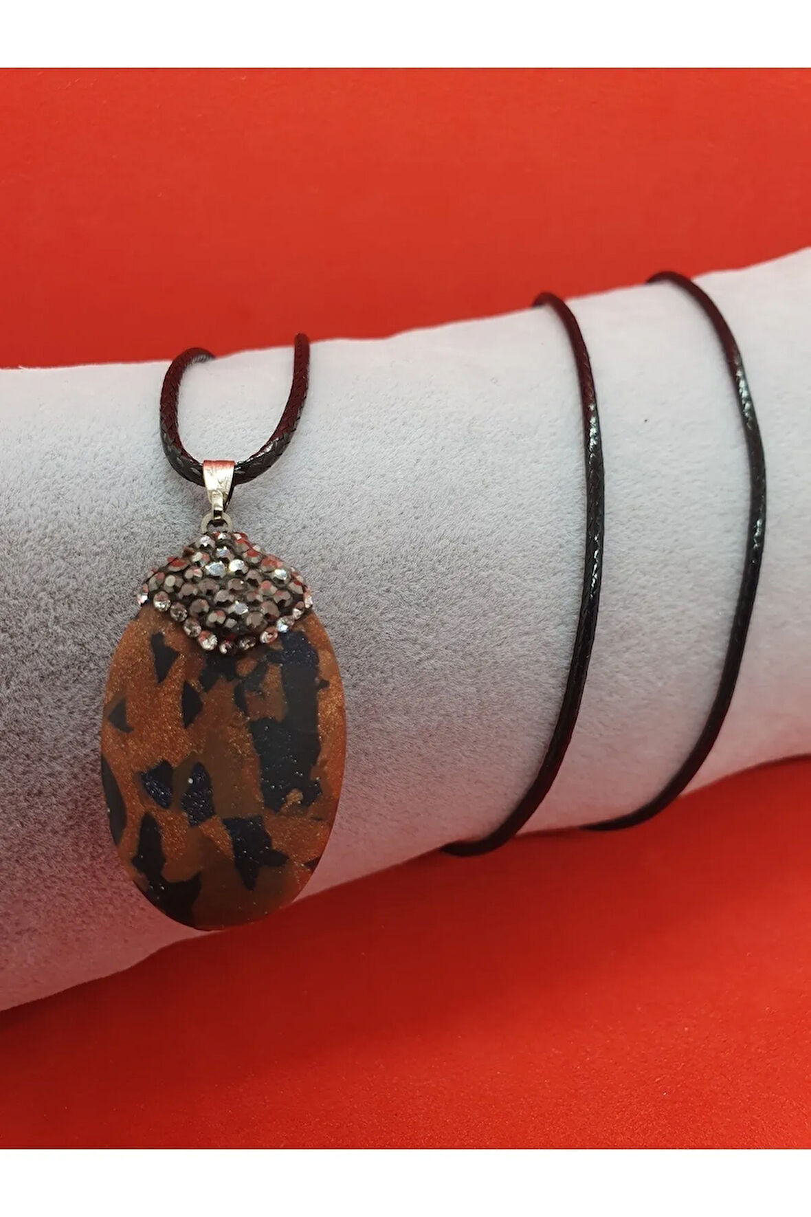 Obsidyen Doğal Taş Kolye Zirkon İşlemeli