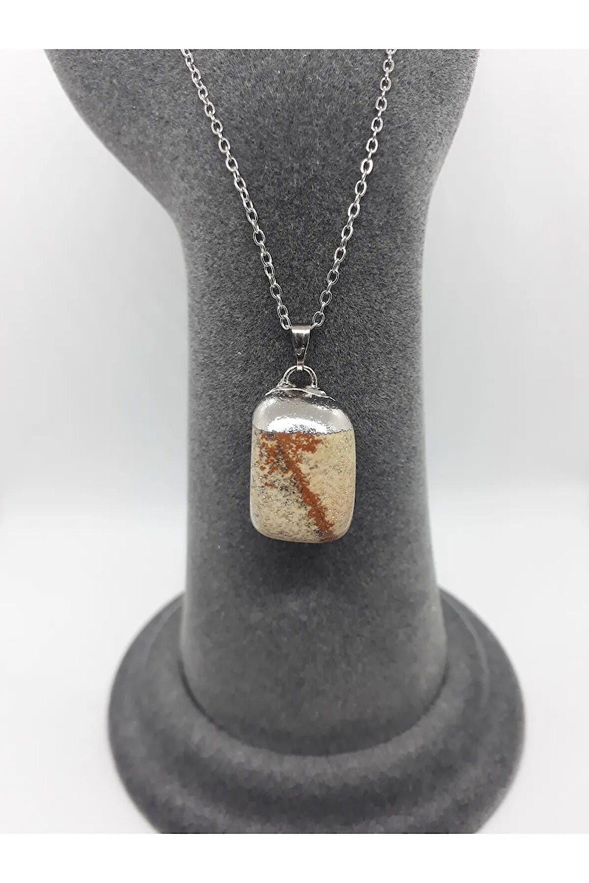 Jasper Taşı Doğal Taş Kolye (Zincir ve İp Dahil)