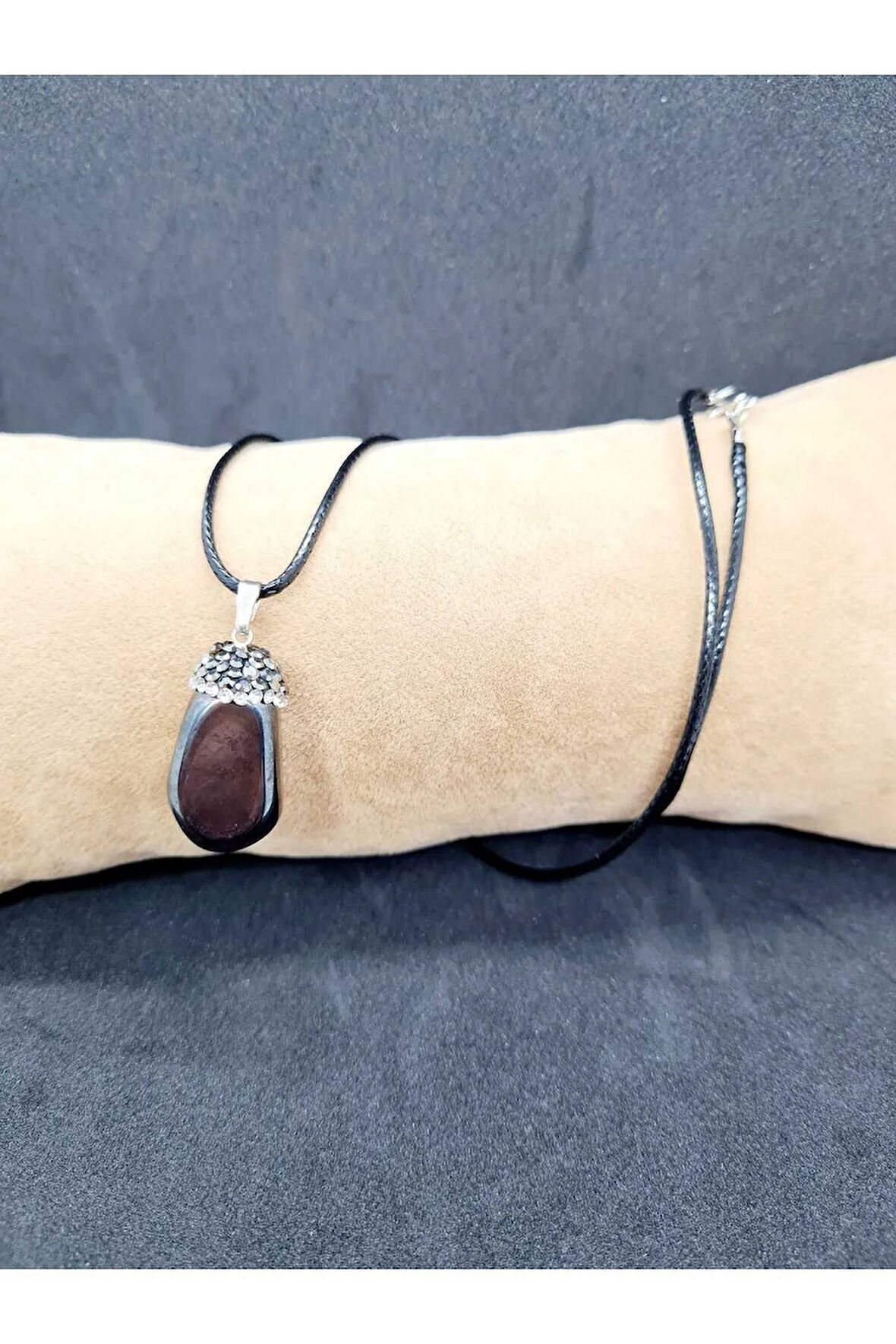 Hematit Taşı Doğal Taş Kolye (Zincir ve İp Dahil) Zirkon Taş Detaylı