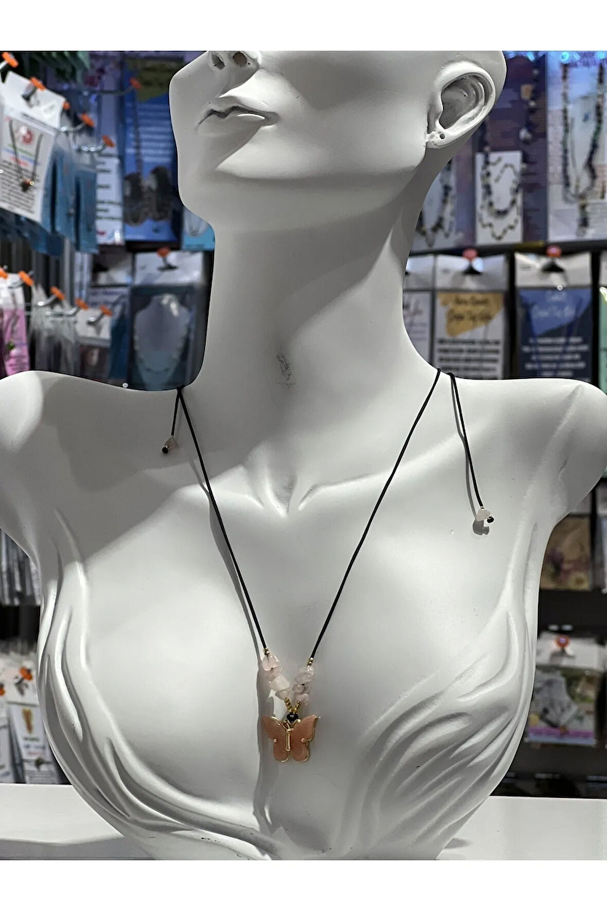 Pembe Kuvars Doğal Taş Kelebek Obje Kolye