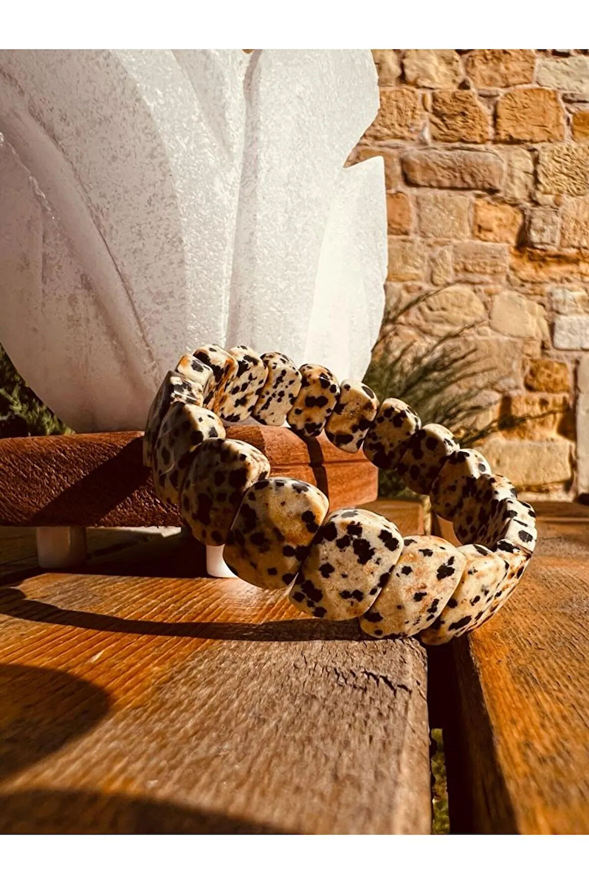 Doğal Dalmaçyalı Jasper Taşı Özel Kesim . Bileklik AAA Kalite