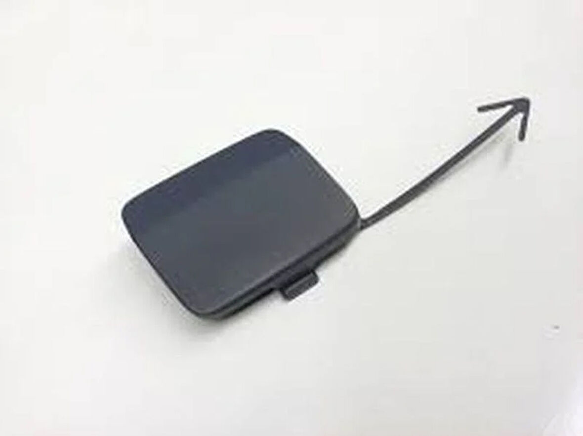 Volkswagen Passat Cc Arka Tampon Çeki Kapağı 2013 Sonrası Uyumlu