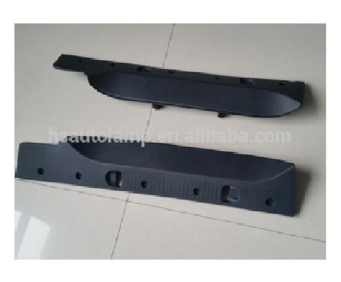 Dacia Dokker Arka Kapı Eşik Bakaliti Sağ 2012 Sonrası Uyumlu