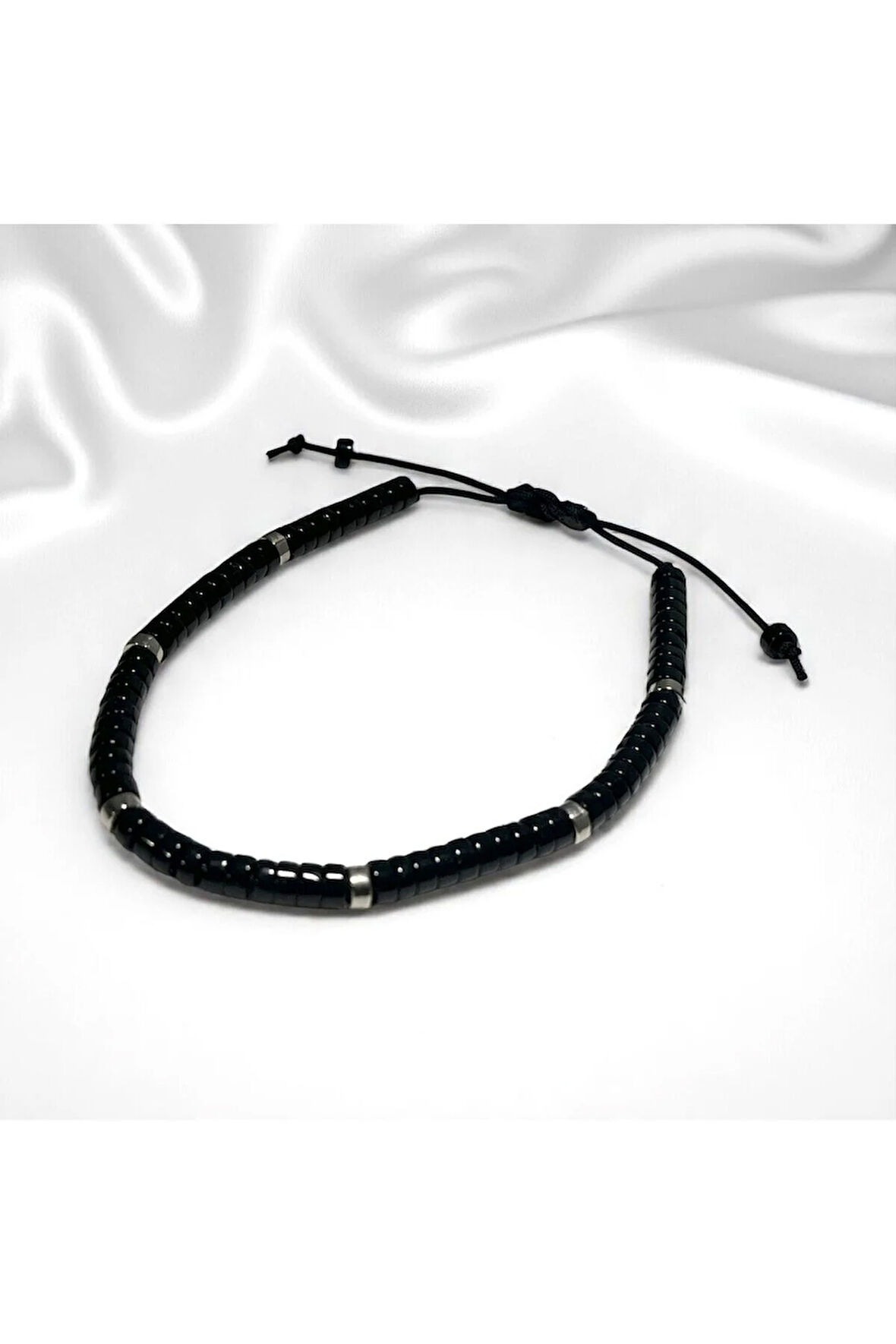 Doğal Siyah Oniks Taşlı El Yapımı Bileklik – Ruh Dinginliği ve Enerji Dengeleyici