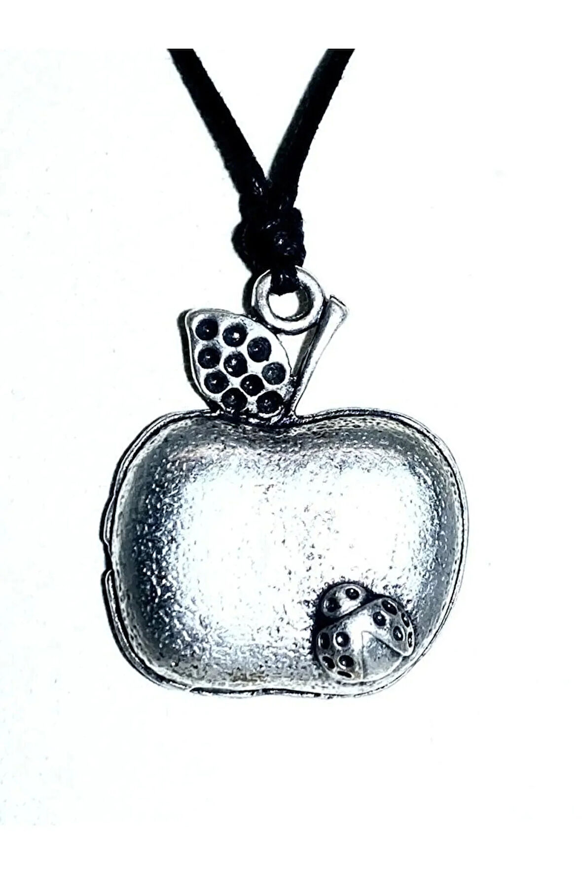 Elma Zamak Motifli Ayarlanabilir Pamuk İp Tasarım Kolye 10