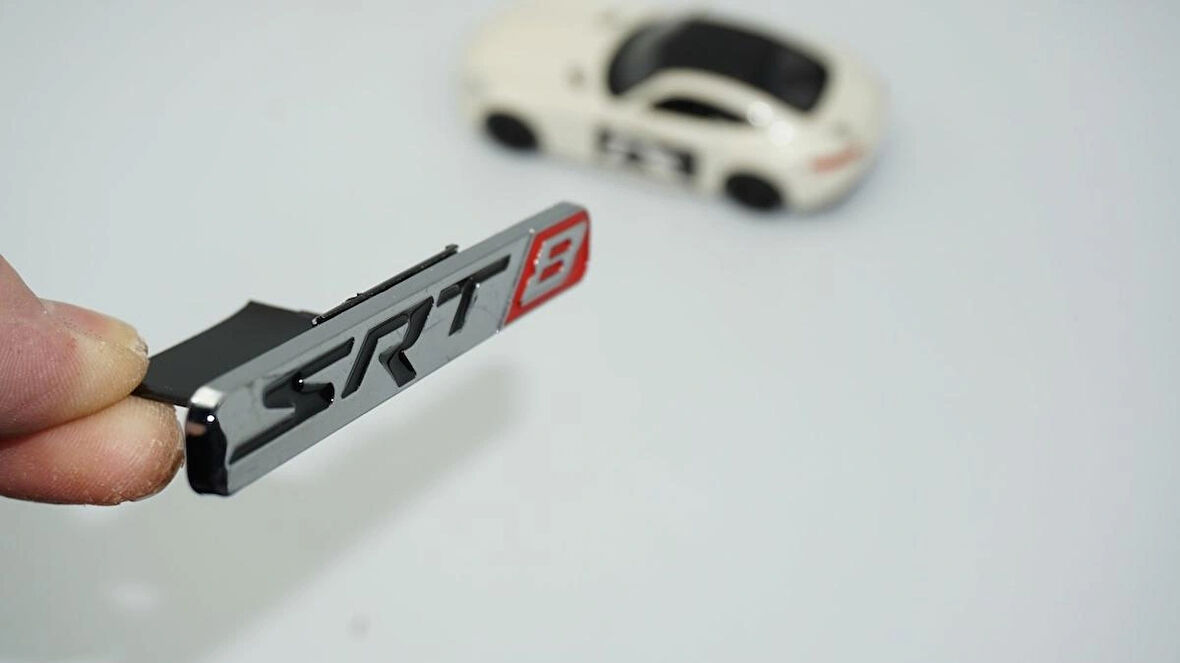 DK Tuning Challenger SRT8 Ön Panjur Logo Arma Dodge ile Uyumlu