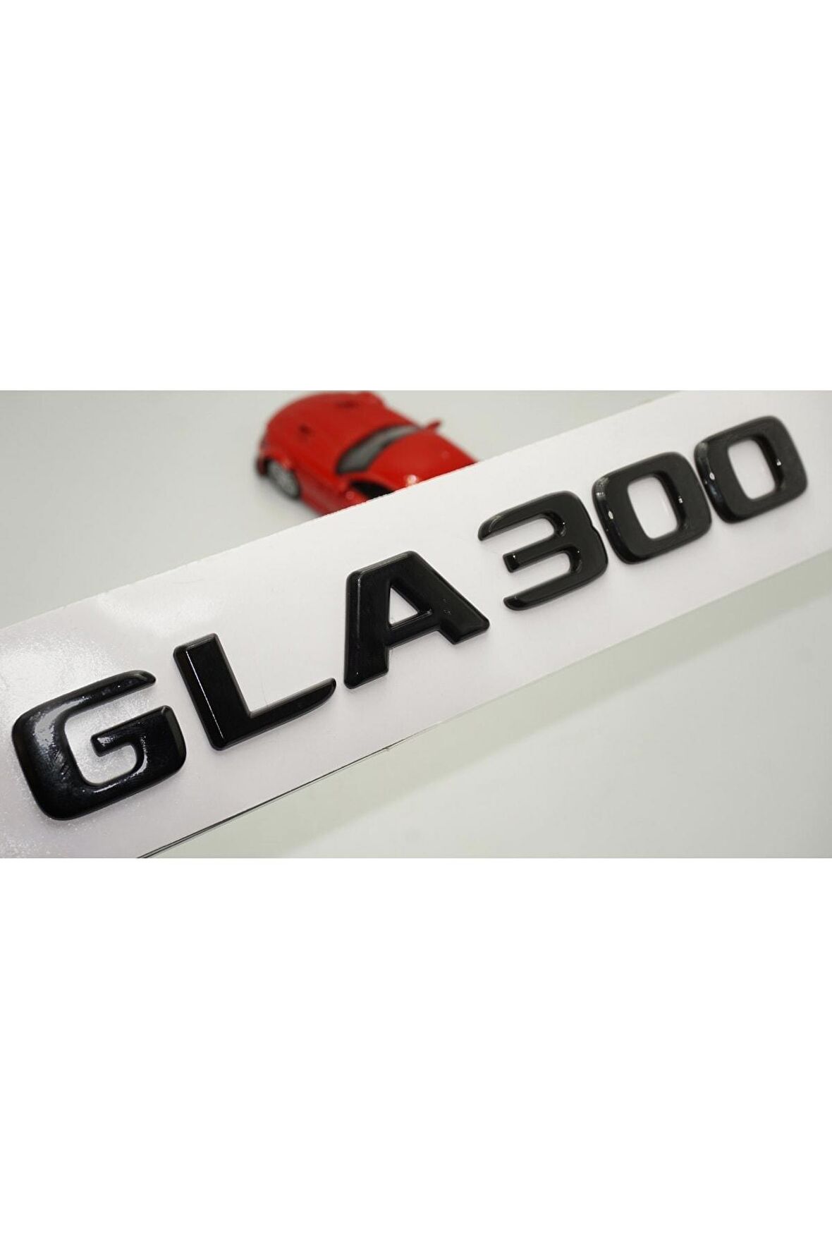 Gla 300 Bagaj Parlak Siyah Abs 3m 3d Yazı Logo