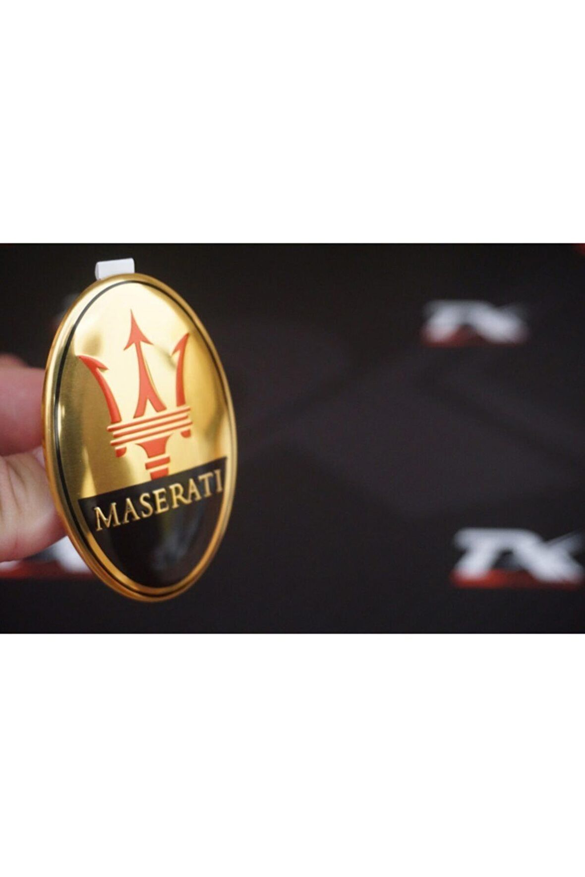 Quatrroporte Granturismo Ghibli Ön Kaput Logo Orjinal Ürün