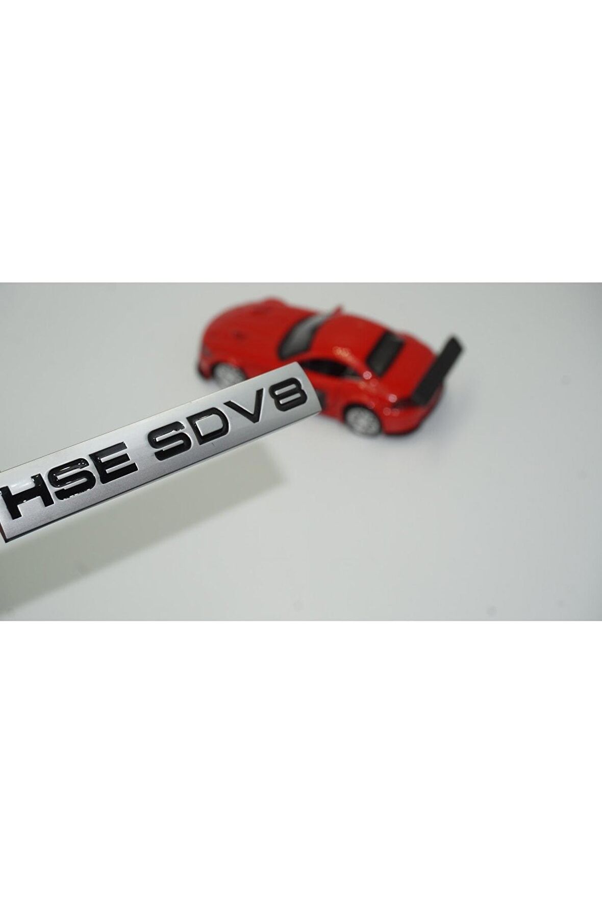 Land Rover Range Rover Sport Hse Sdv8 Bagaj Gri Metal Logo Amblem