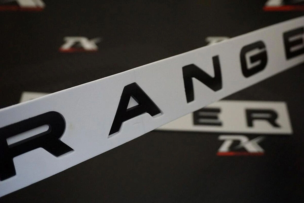 Dk Tuning Land Rover Range Rover Siyah Kaput Ve Bagaj Yazı