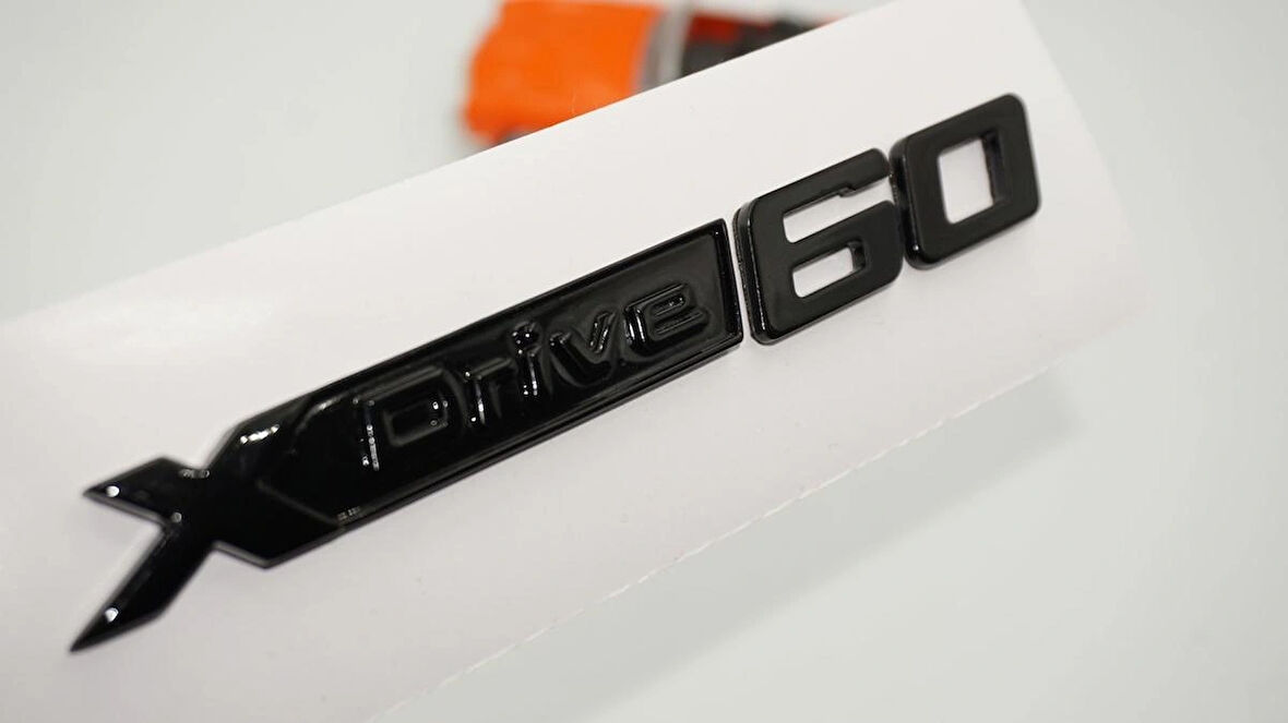 DK Tuning XDrive 60 Bagaj Siyah Yeni Nesil Yazı Logo Bmw İle Uyumlu
