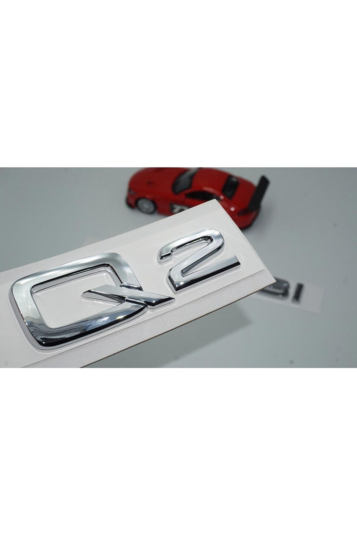 Audi Q2 30 Tfsi Krom Abs 3m 3d Bagaj Yazı Logo Orjinal Ürün