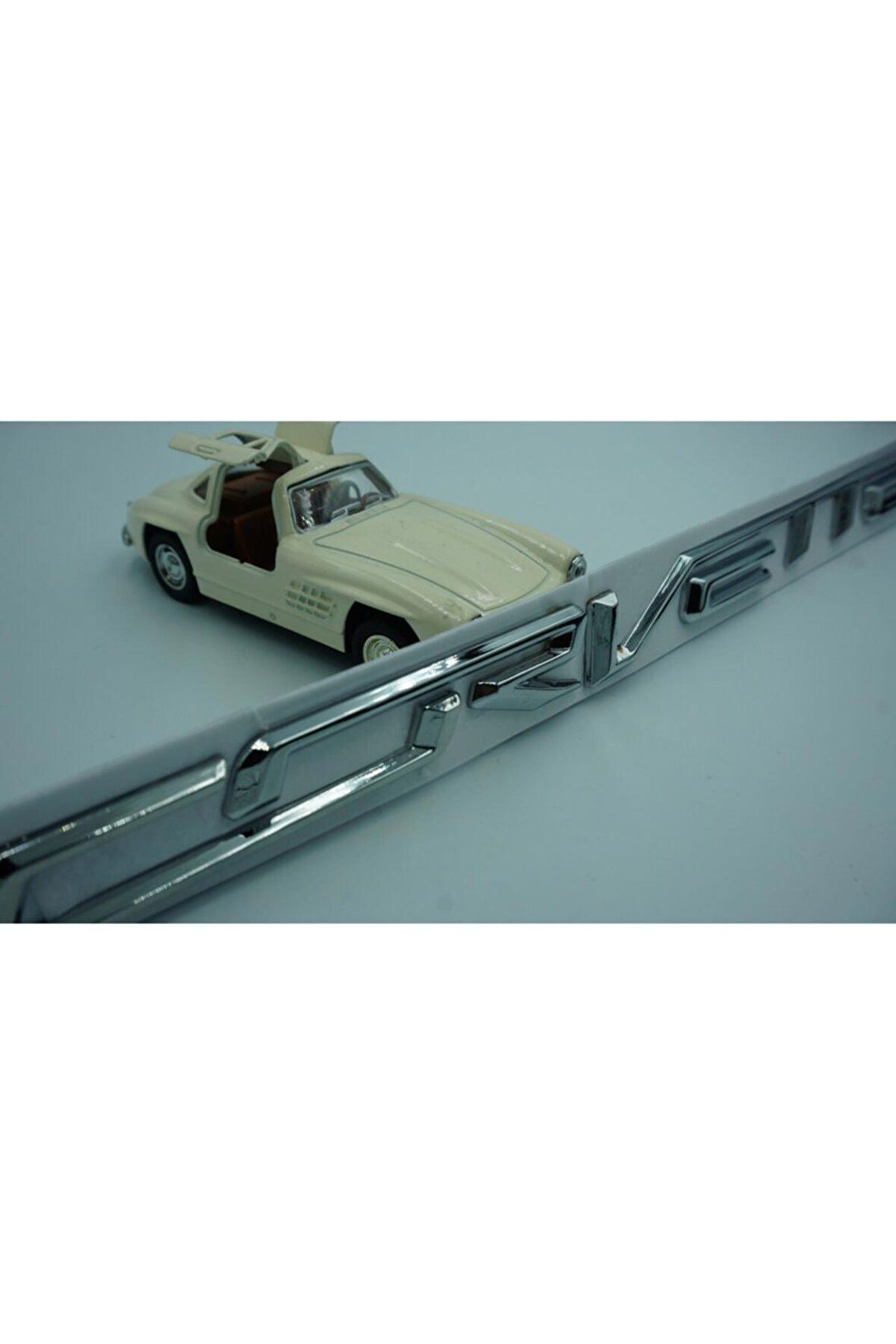 Corvette Bagaj Krom Metal 3m 3d Yazı Logo Arma