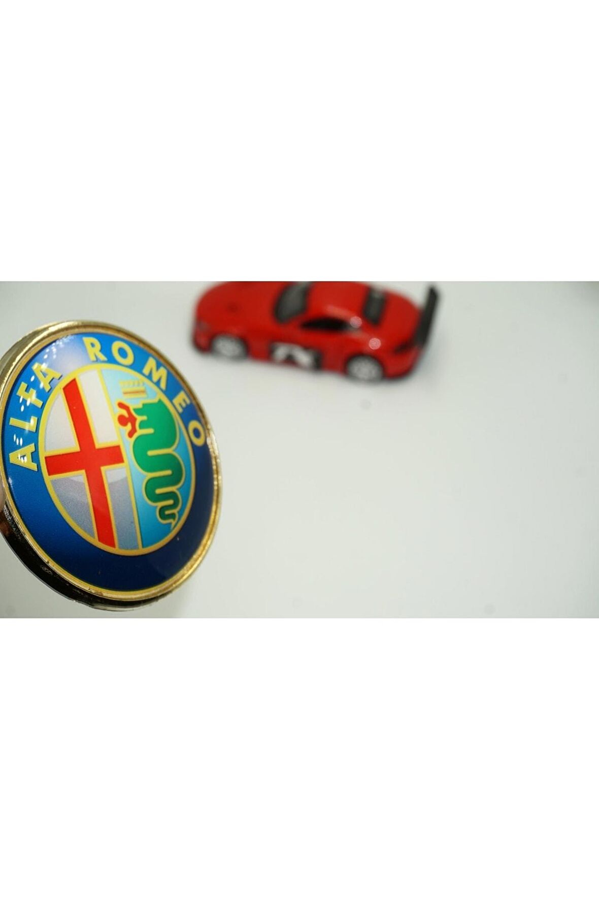 Alfa Romeo Ön Kaput Logo 74mm