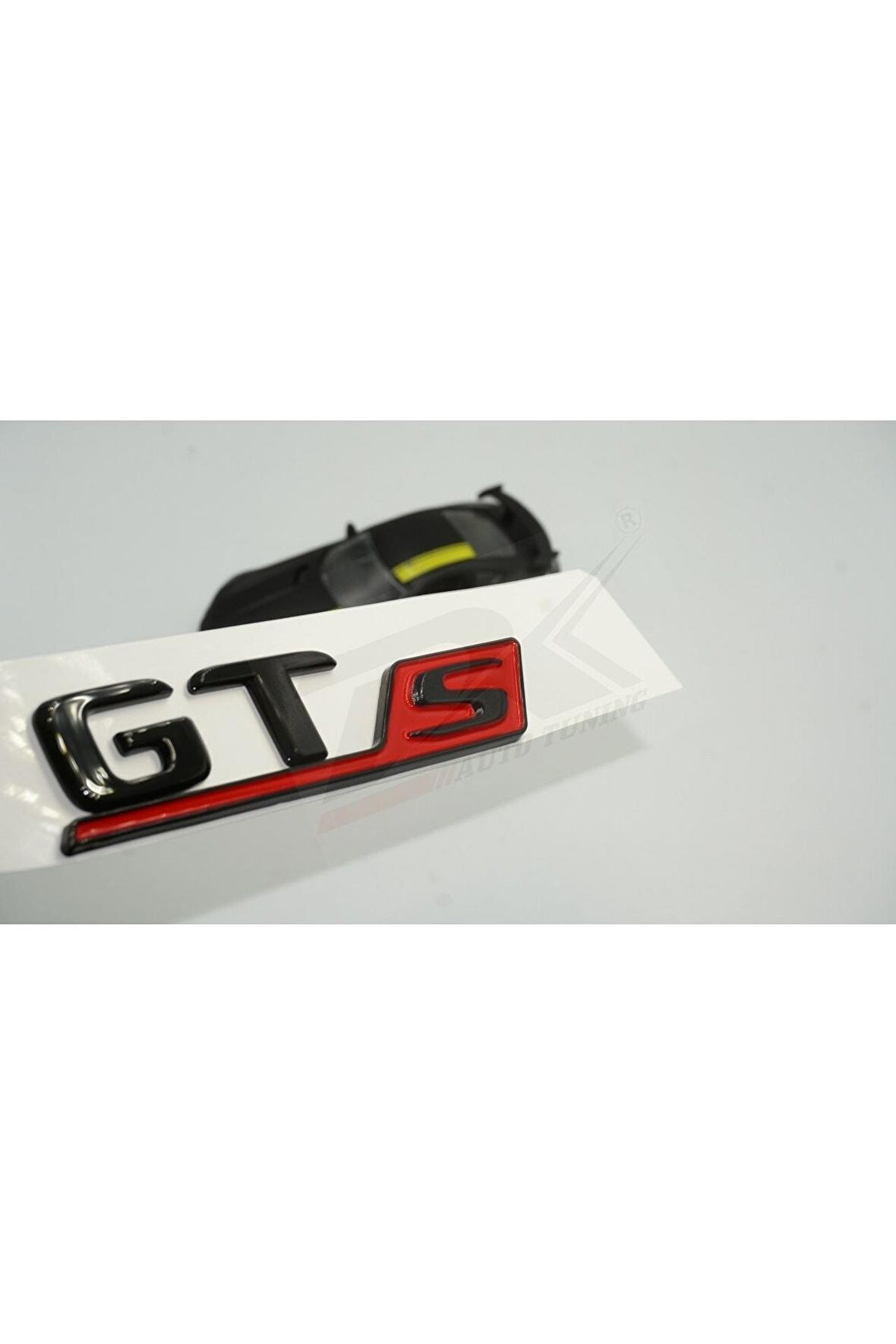 Gt S Kırmızı Siyah Logo Amblem Ürün