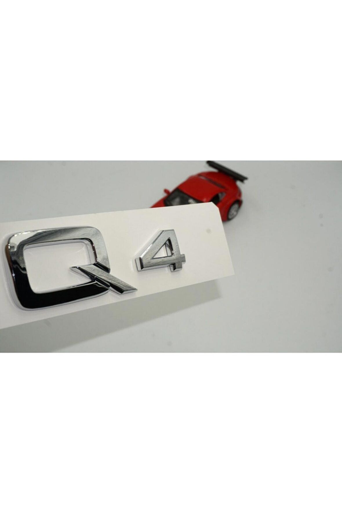 Audi Q4 Uyumlu Bagaj Krom 3m Yazı Logo