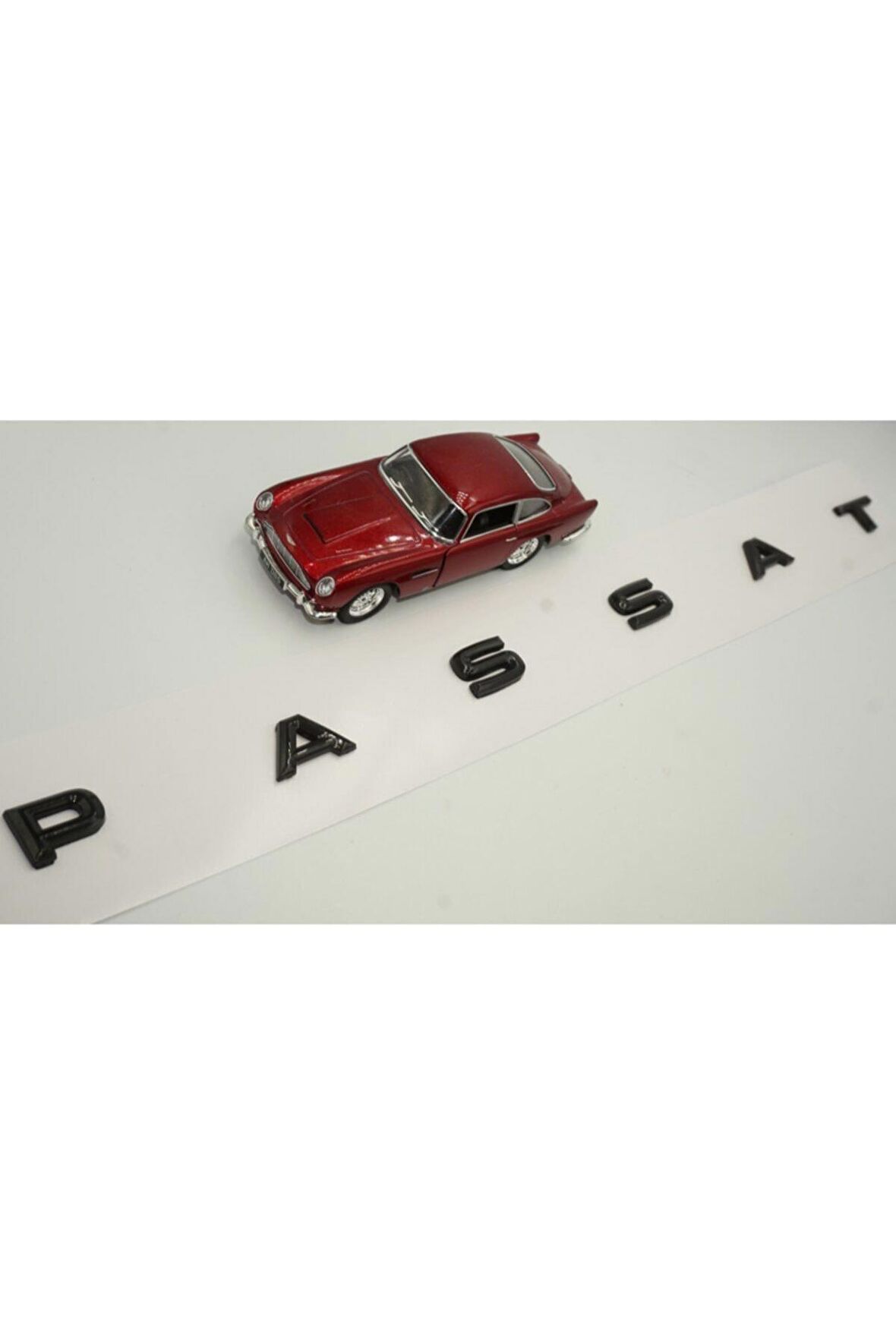 Volkswagen Passat Yeni Nesil Bagaj Yazı Logo Krom Siyah Abs Orjinal Ürün