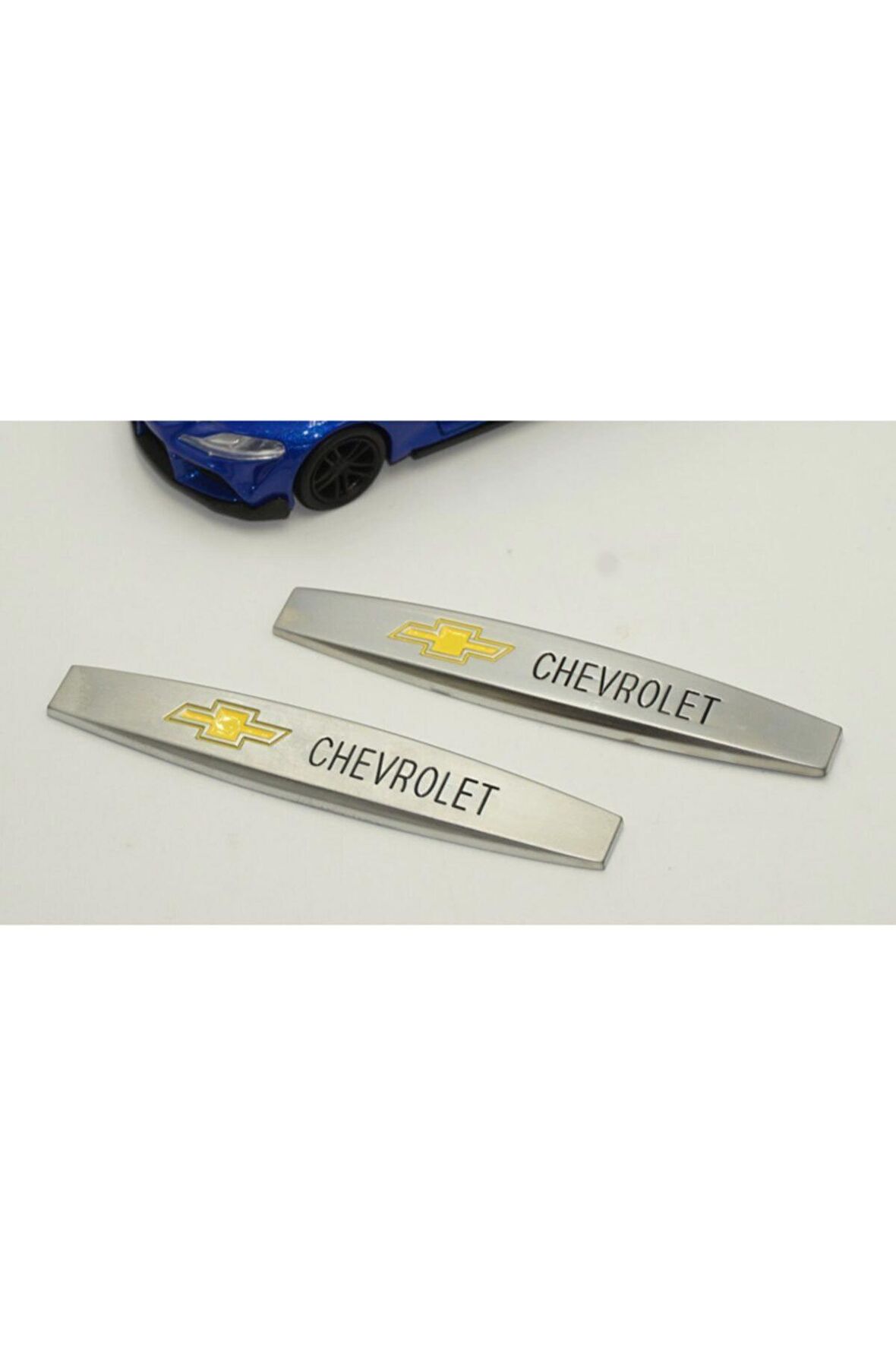 Chevrolet Logo Uyumlu Yan Çamurluk 3m 3d Krom Metal Logo Amblem