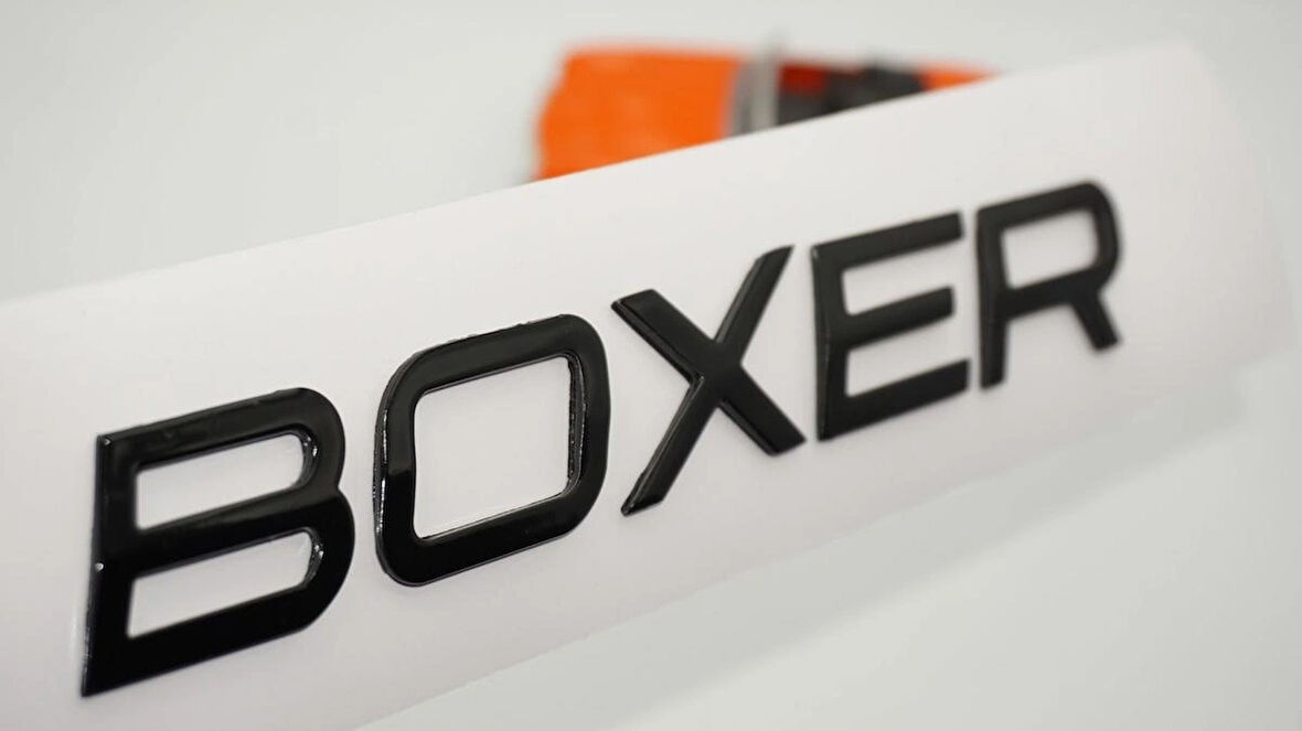 DK Tuning Peugeot Boxer Bagaj 2025+ Parlak Siyah Logo Amblem Arma