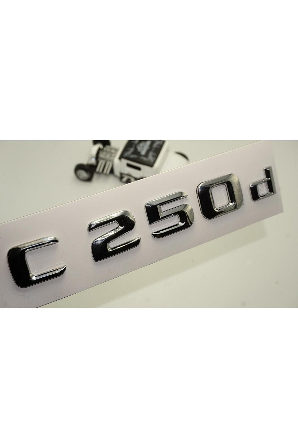 C 250d Bagaj Krom Metal 3m 3d Yazı Logo