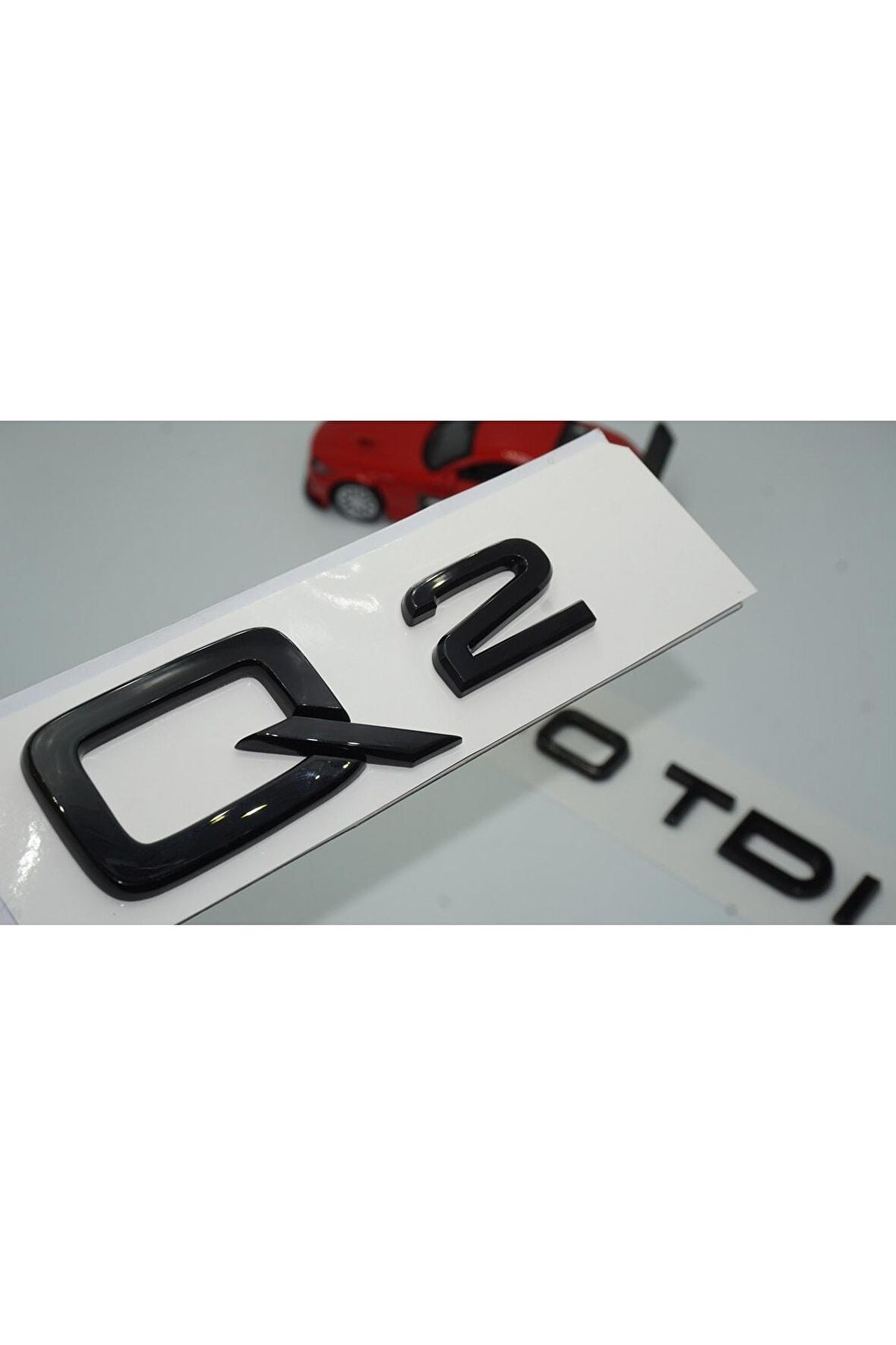 Audi Q2 40 Tdi Parlak Siyah Abs 3m 3d Bagaj Yazı Logo Orjinal Ürün