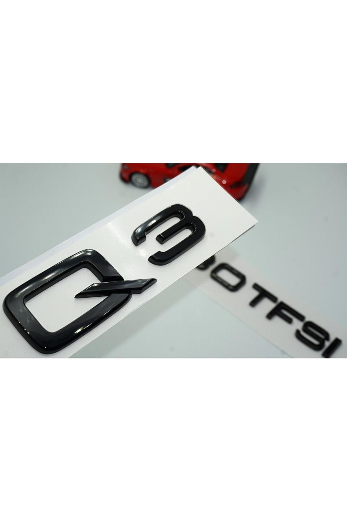 Audi Q3 30 Tfsi Parlak Siyah Abs 3m 3d Bagaj Yazı Logo Orjinal Ürün
