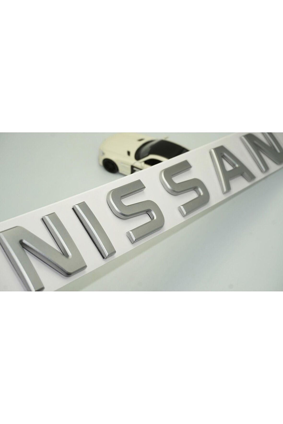 DK Nissan Bagaj 3M 3D Mat Krom ABS Yazı Logo Amblem 29x4 Cm Uyumlu