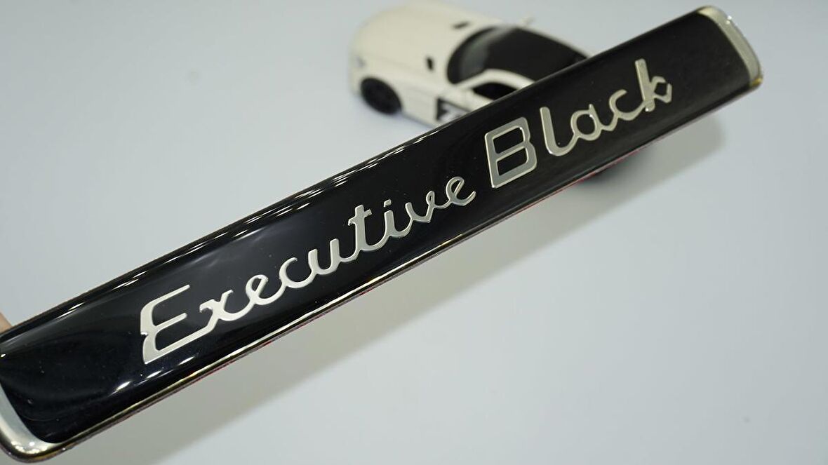 DK Tuning Executive Black Bagaj Logo Toyota Land Cruiser İle Uyumlu