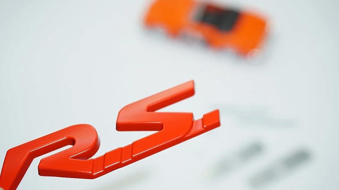 DK Tuning RS Ön Panjur Kırmızı Metal Logo Arma Renault İle Uyumlu