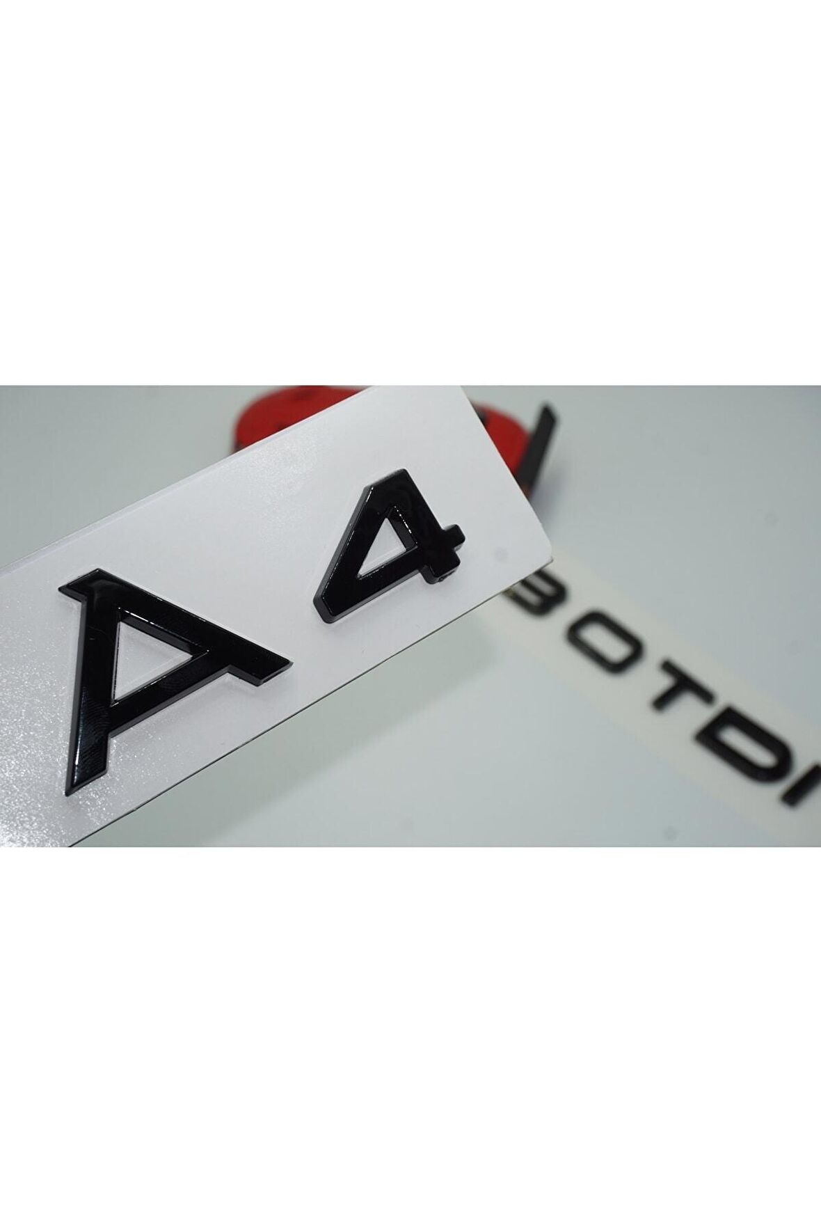 Audi A4 30 Tdi Parlak Siyah Abs 3m 3d Bagaj Yazı Logo Orjinal Ürün