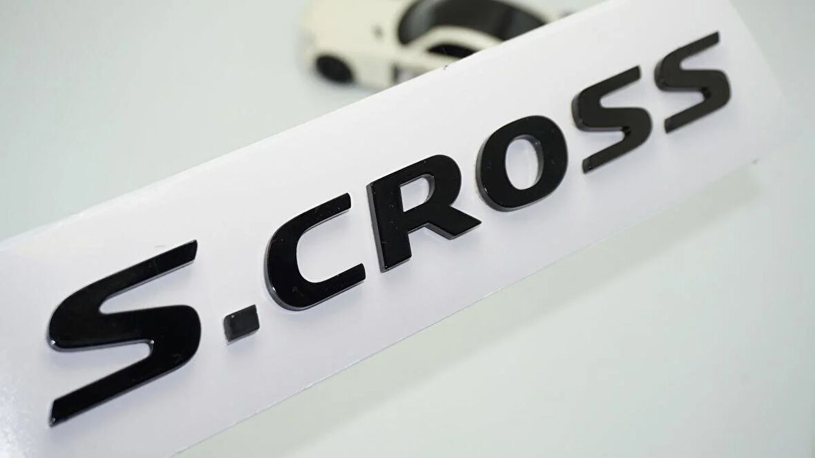 DK Tuning S-Cross Bagaj Siyah Yazı Logo Suzuki İle Uyumlu