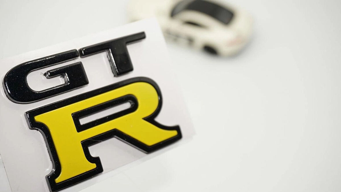 DK Tuning Nissan GTR Bagaj Sarı Siyah Logo Amblem Arma