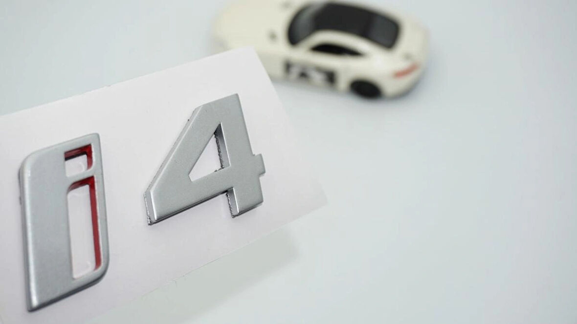 DK Tuning i4 Bagaj Kırmızı Gri ABS Yazı Logo Arma Bmw İle Uyumlu