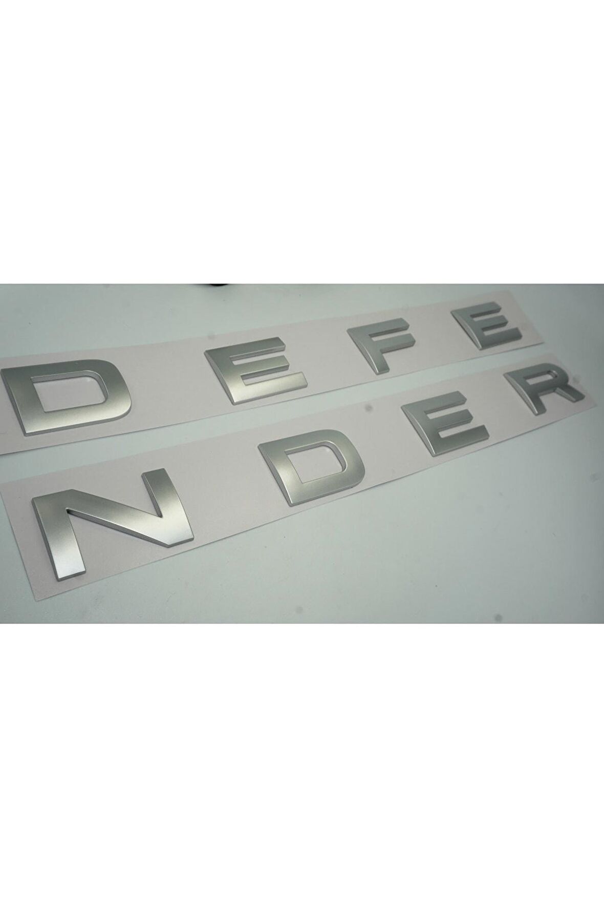 Land Rover Defender Kaput Bagaj Gri Abs Yazı Orjinal Ürün