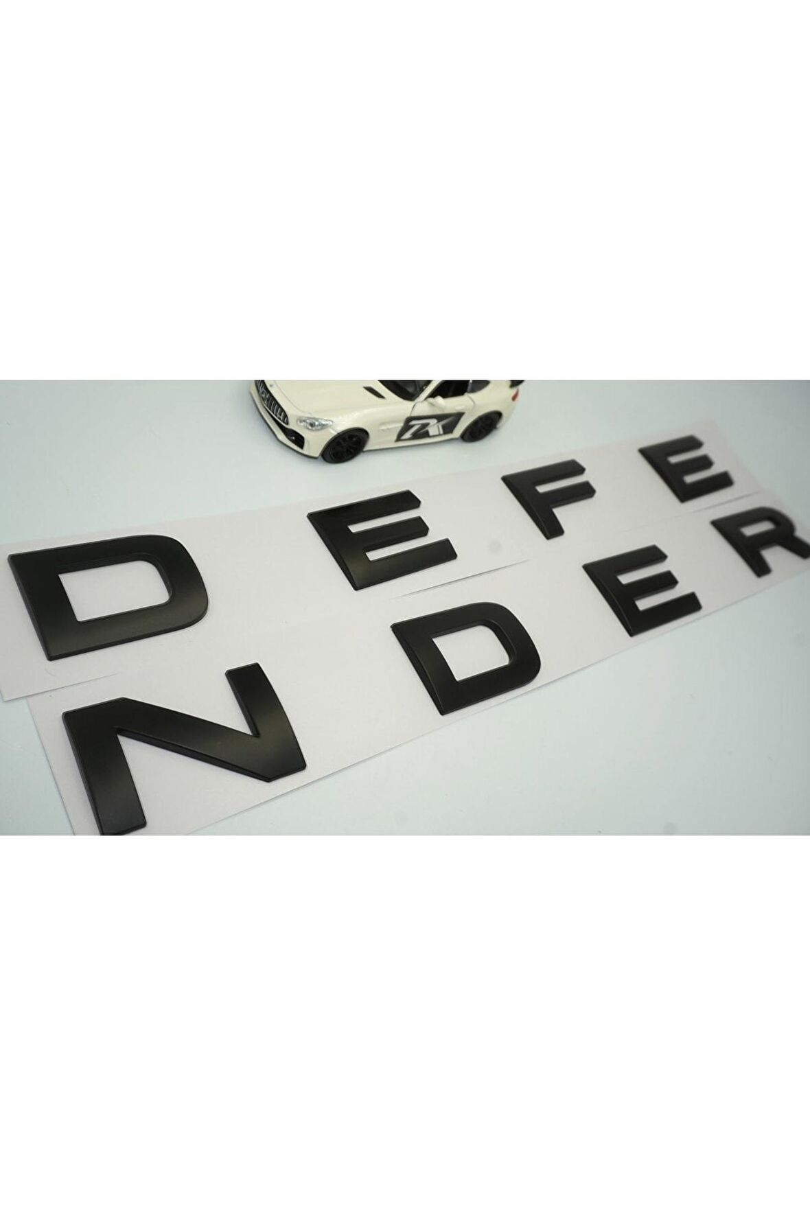 Land Rover Defender Kaput Bagaj Mat Siyah Abs Yazı Orjinal Ürün