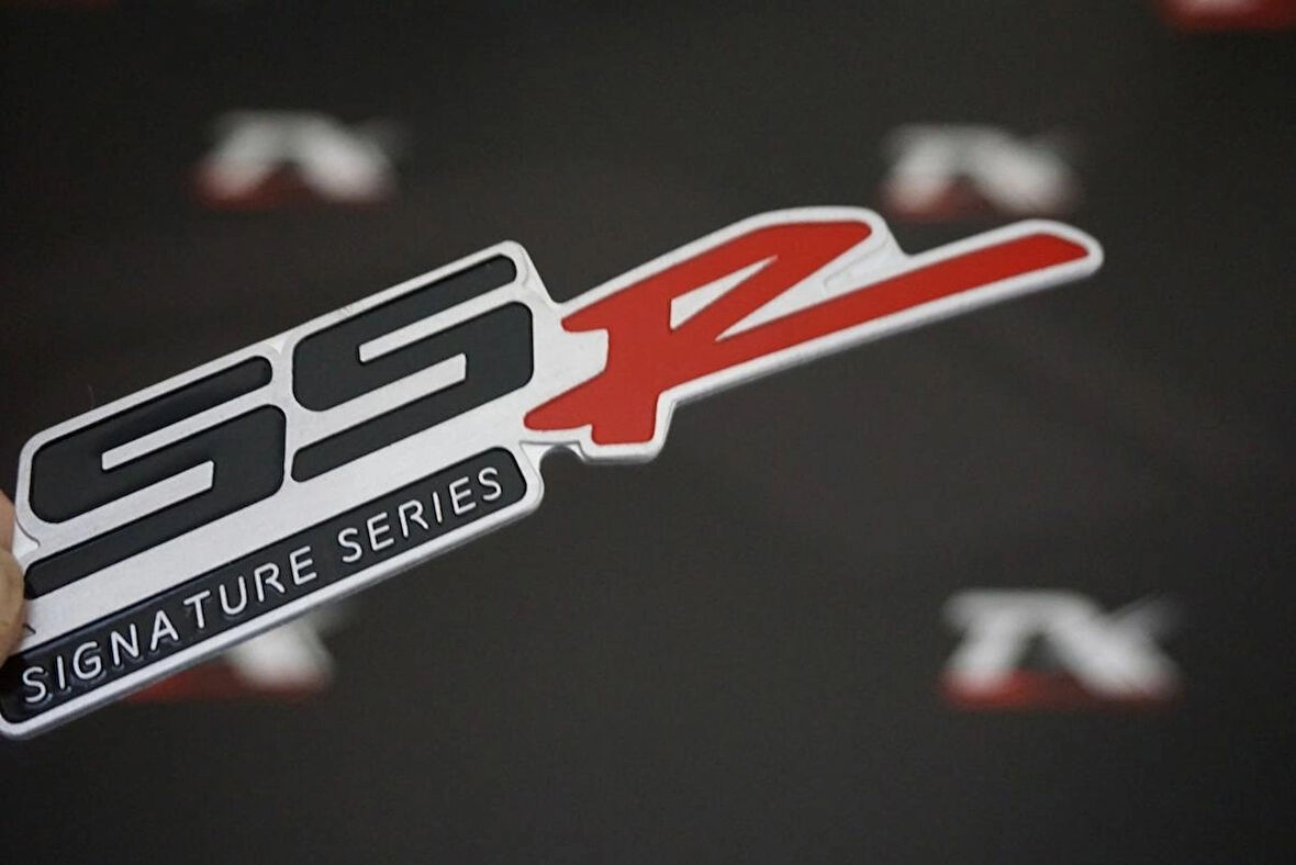 Chevrolet SSR Cruze Roadstar Captiva Malibu Onix Lacetti Bagaj Krom Metal Logo