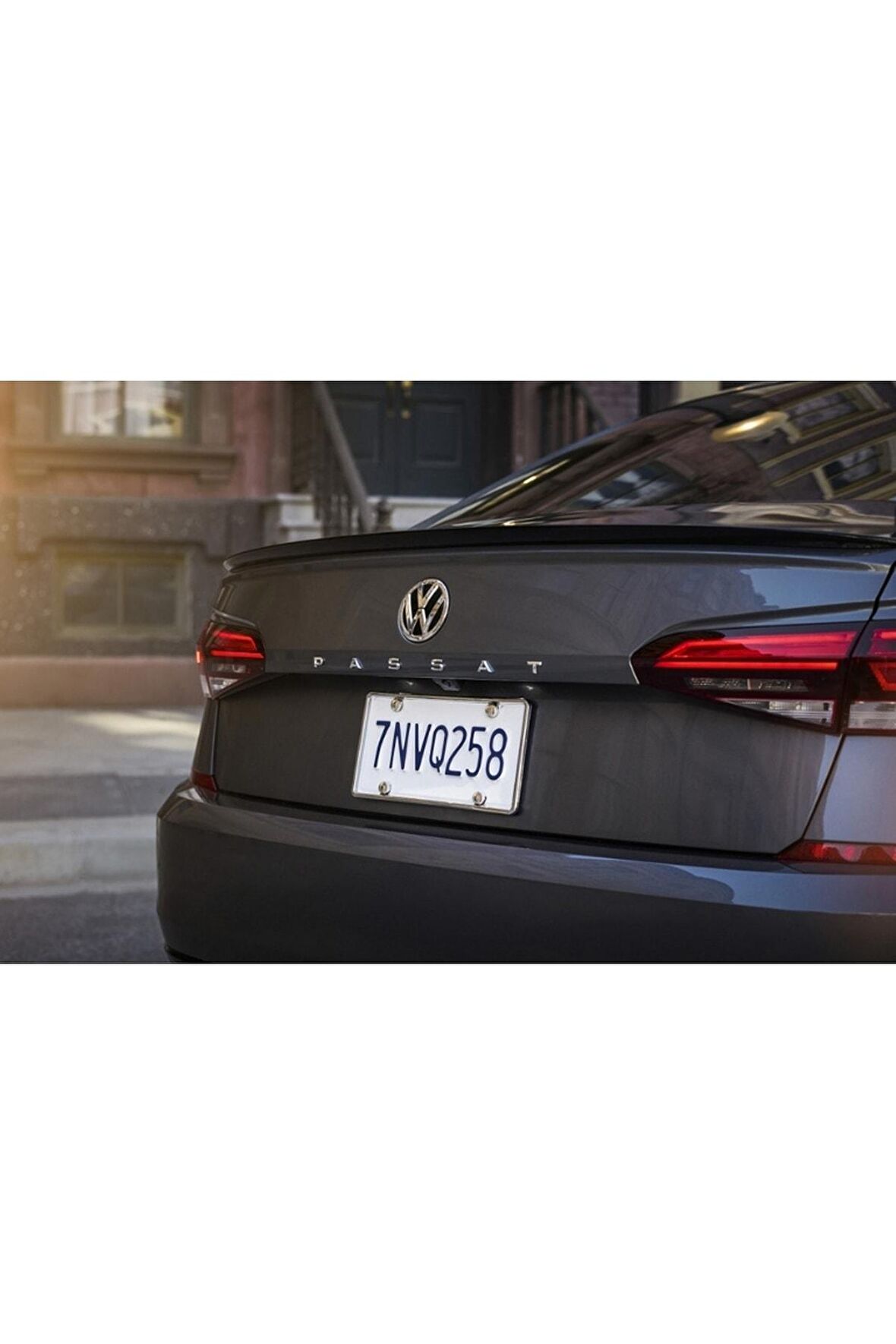 Volkswagen Passat Yeni Nesil Krom Abs Orjinal Bagaj Yazı Logo