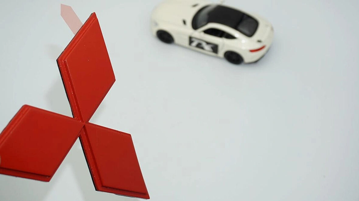 DK Tuning Bagaj Kırmızı ABS Yazı Logo Mitsubishi İle Uyumlu