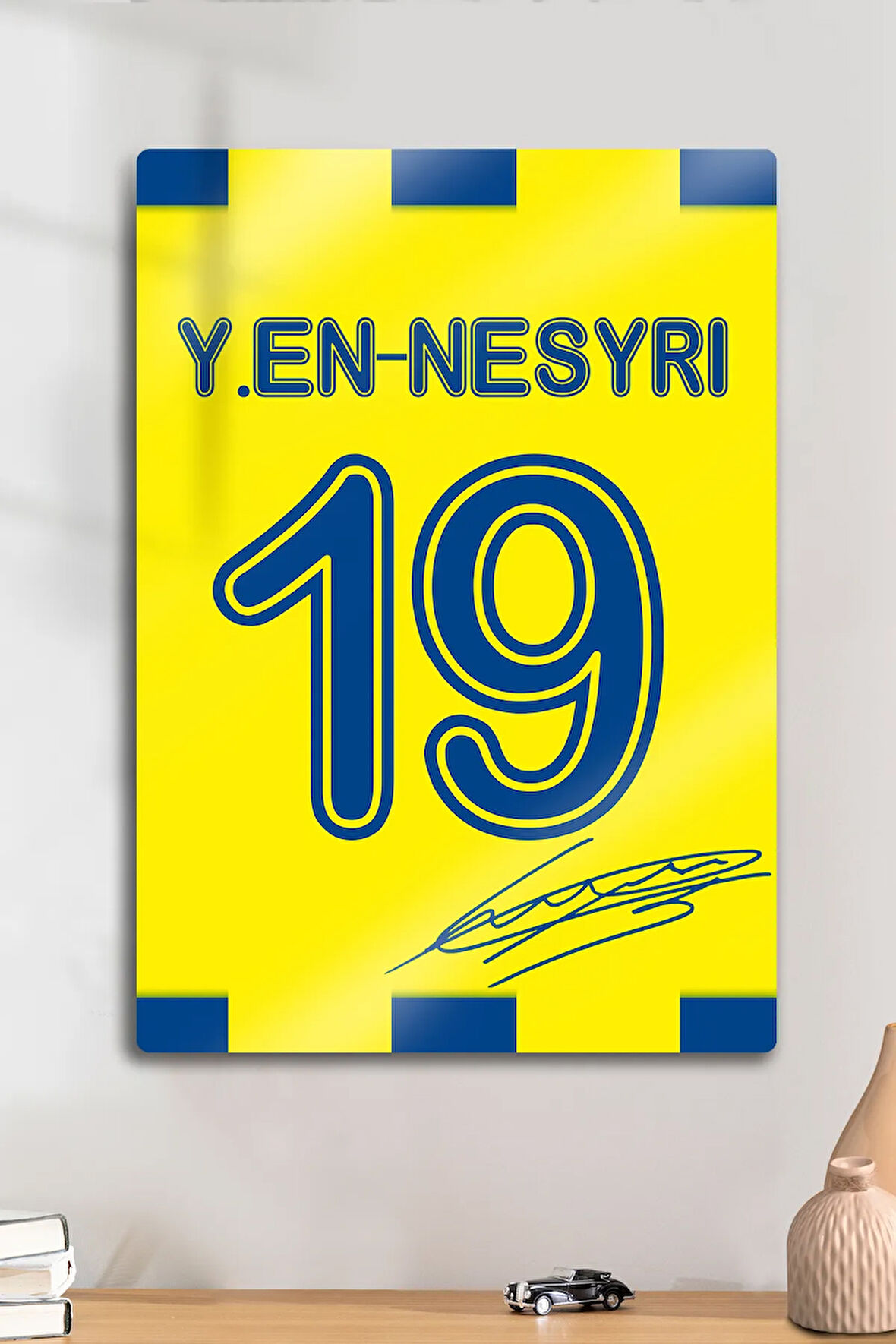 Metal Baskı - İmzalı Yusuf en-Nesyri, Sarı Lacivert Taraftar, Dekoratif Tablo