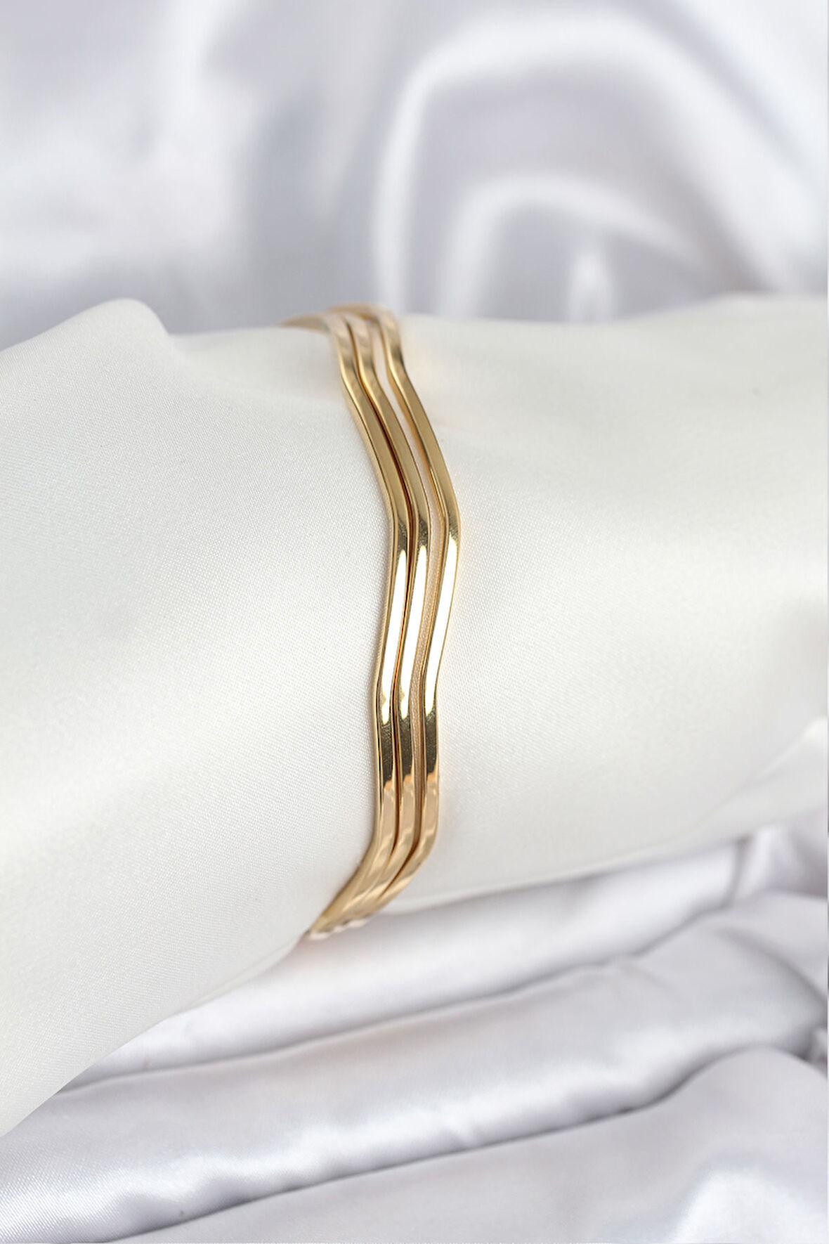 316L Çelik Gold Renk 65 mm Ajda Zikzak Model 3lü Kadın Bileklik - TJ-BB8075