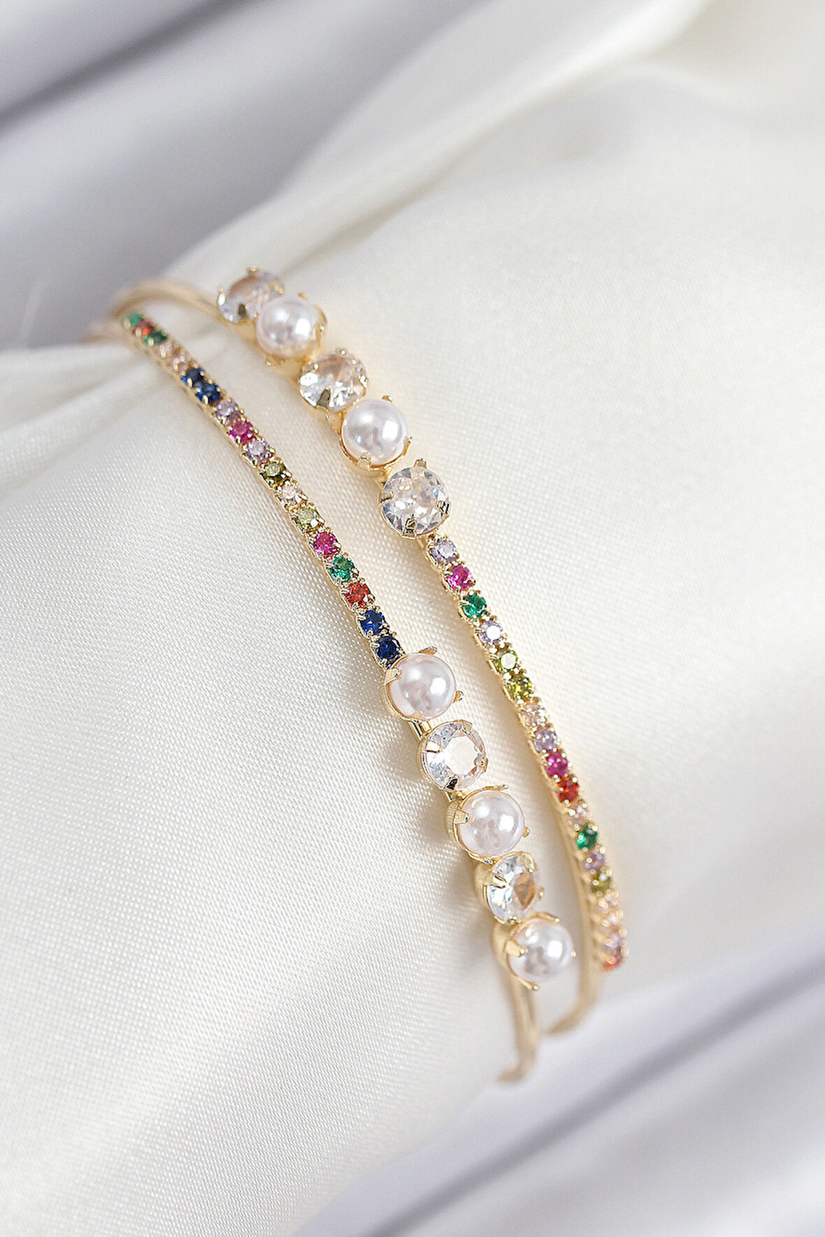 Pirinç Zirkon Taşlı İnci Model Gold Renk Kadın Bileklik - TJ-BB7875