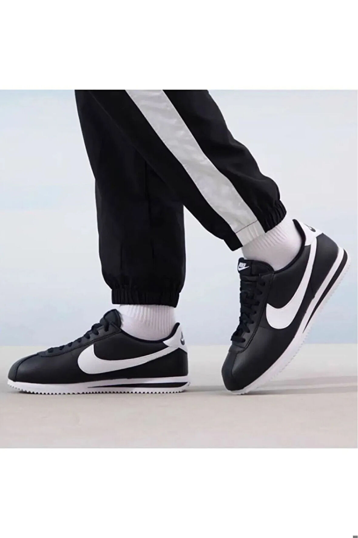 Cortez Erkek Sneaker Ayakkabı DM4044-001 (YARIM NUMARA BÜYÜK ALMANIZI ÖNERİRİZ)