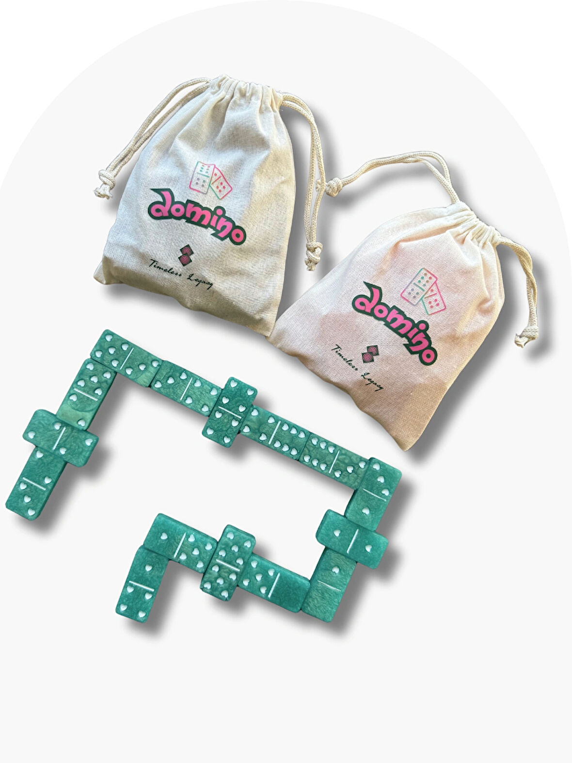 Yeşil Kalpli Tasarım Domino Oyunu