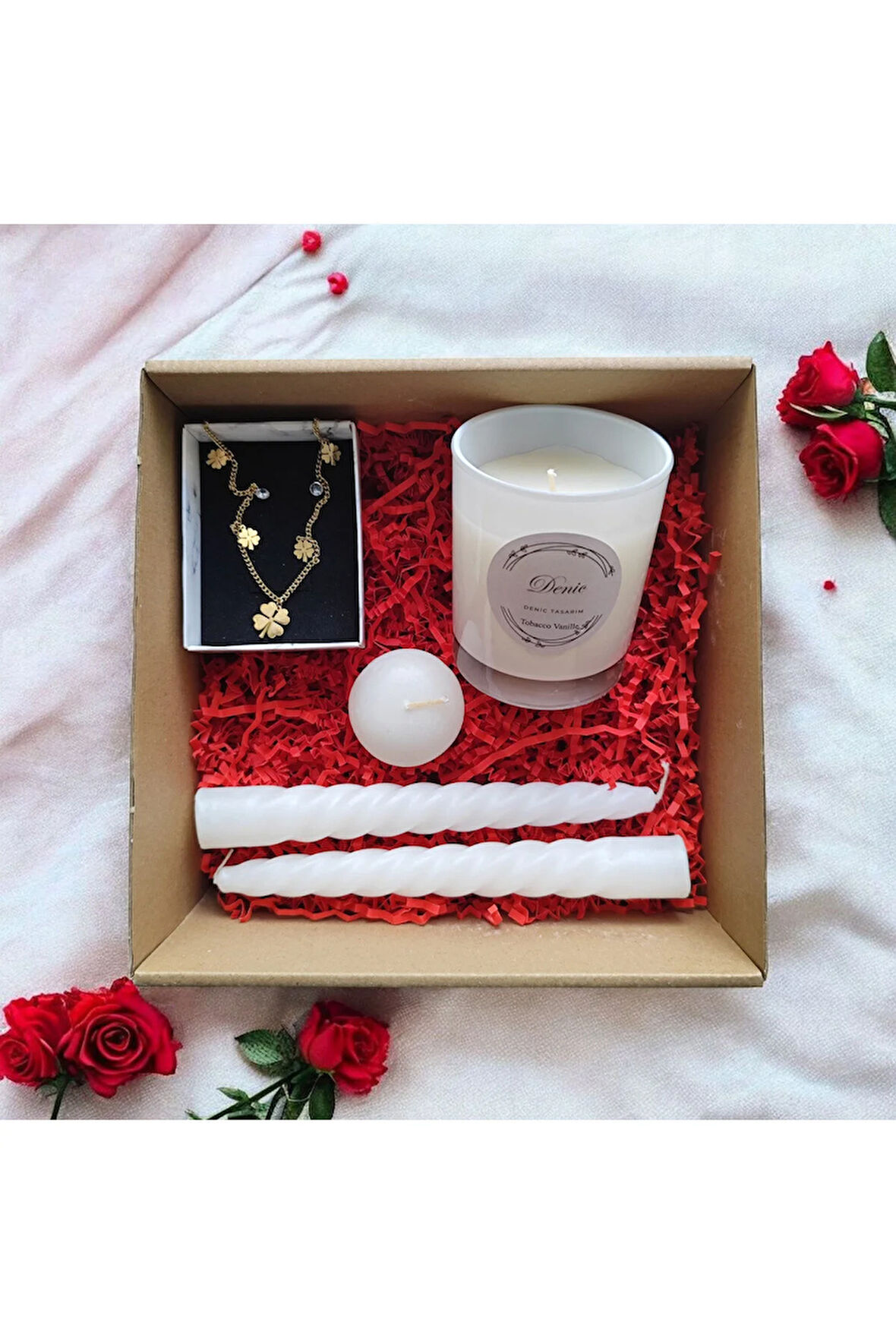 Hediye Seti-Kokulu Beyaz Bardak Mum-Yonca Kolye+Burgulu Mum-Yüzen Mum