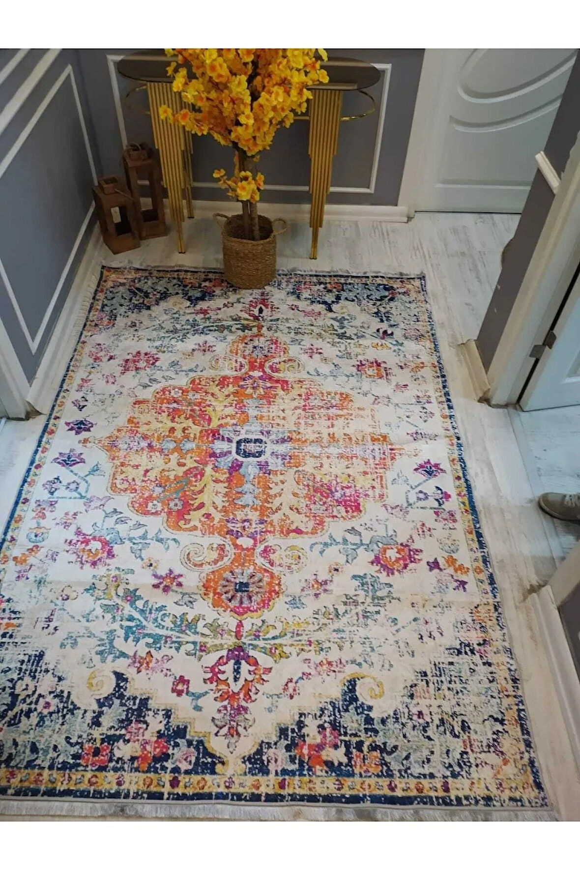Dekoratif Modern Renkli Klasik Desenli Kaymaz Taban Yıkanır Leke Tutmaz Dokuma Taban Halı Drk8042-10