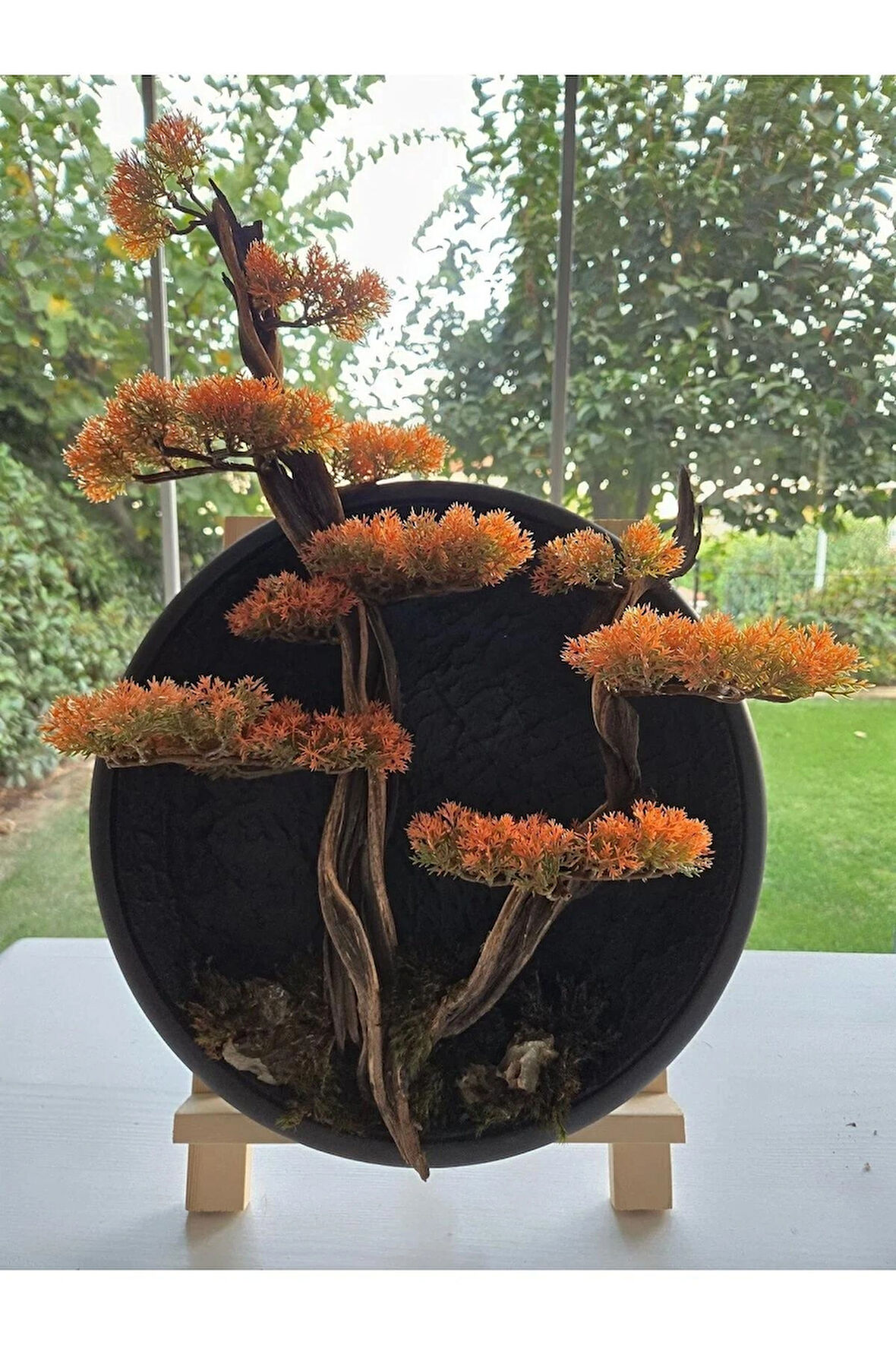 El Yapımı Driftwood Bonsai – Turuncu Yapay Yapraklar ve Gerçek Ağaç Gövdeli Duvar Dekoru