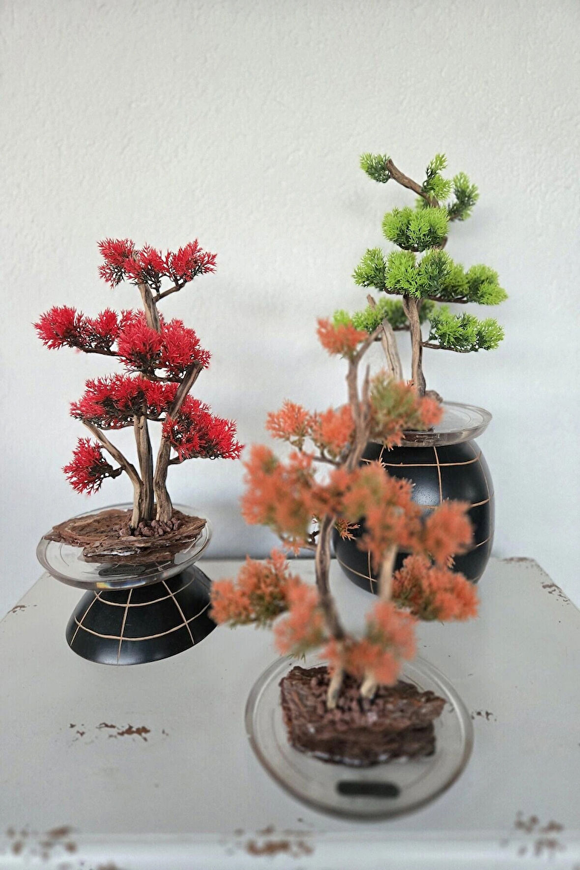 El Yapımı Epoksi Tabanlı Bonsai Ağaç Dekoru – 3 Renk Seçeneği (Yeşil, Kırmızı, Turuncu)