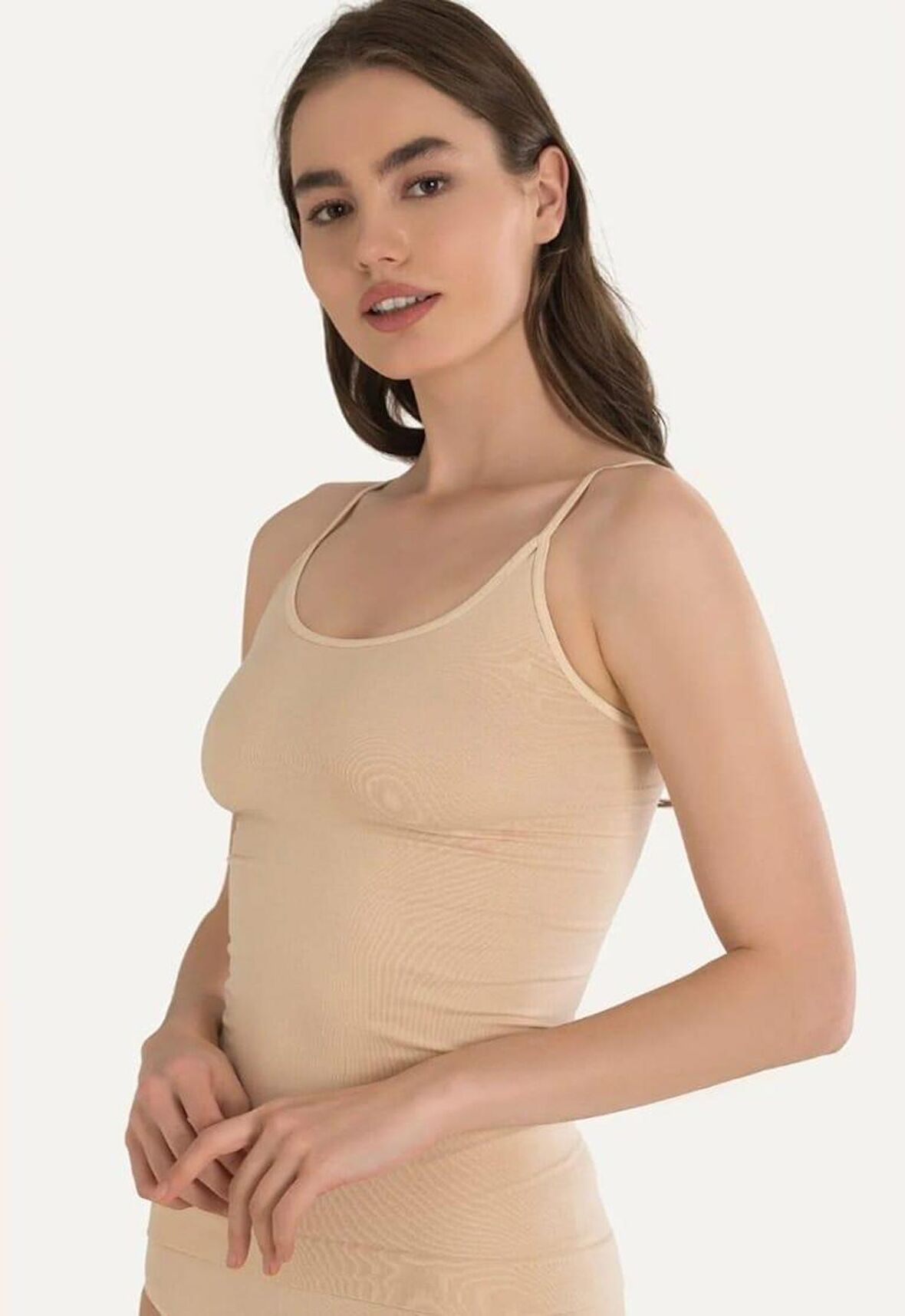 NBB 2433 Kadın DİKİŞSİZ İP ASKILI ATLET 6 ADET